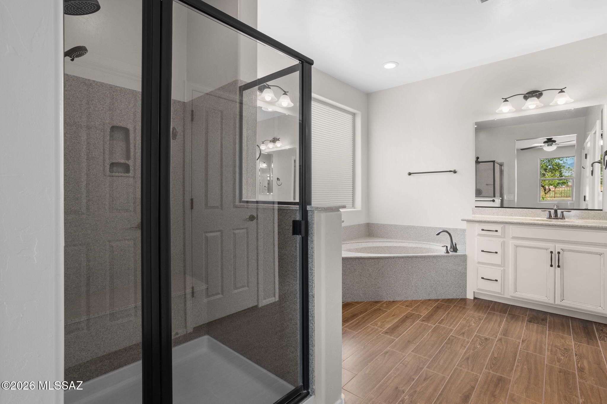 Rancho De Plata SQ20132830156 - Residential