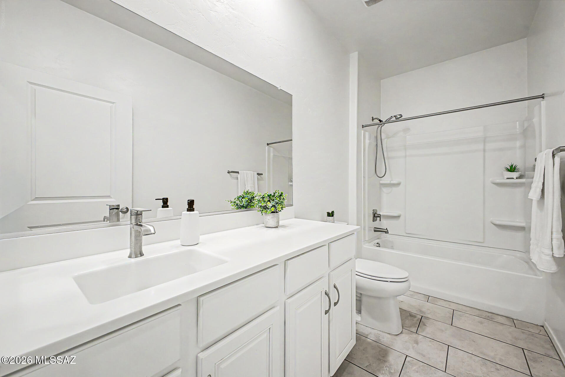 De Anza - Residential
