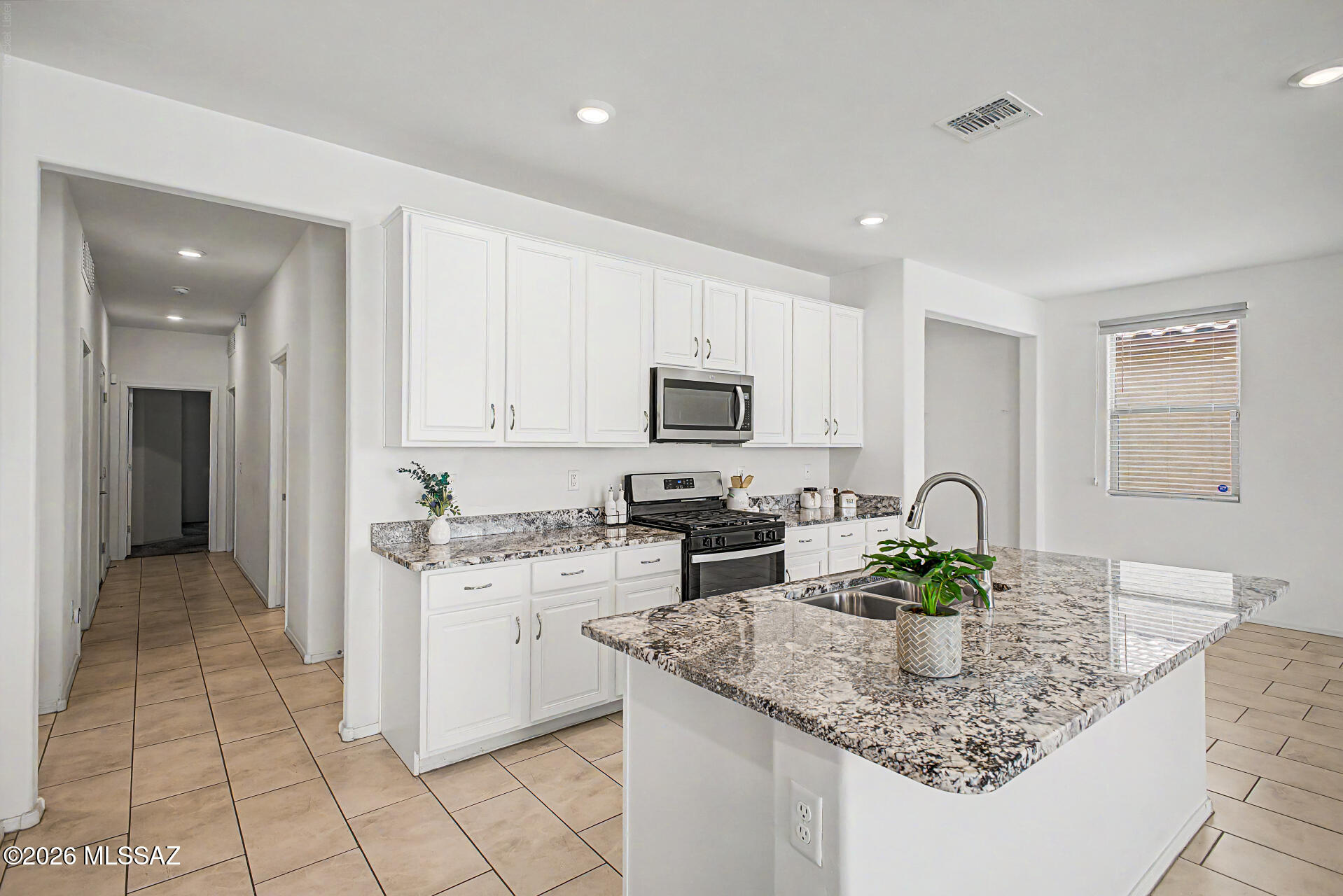 De Anza - Residential