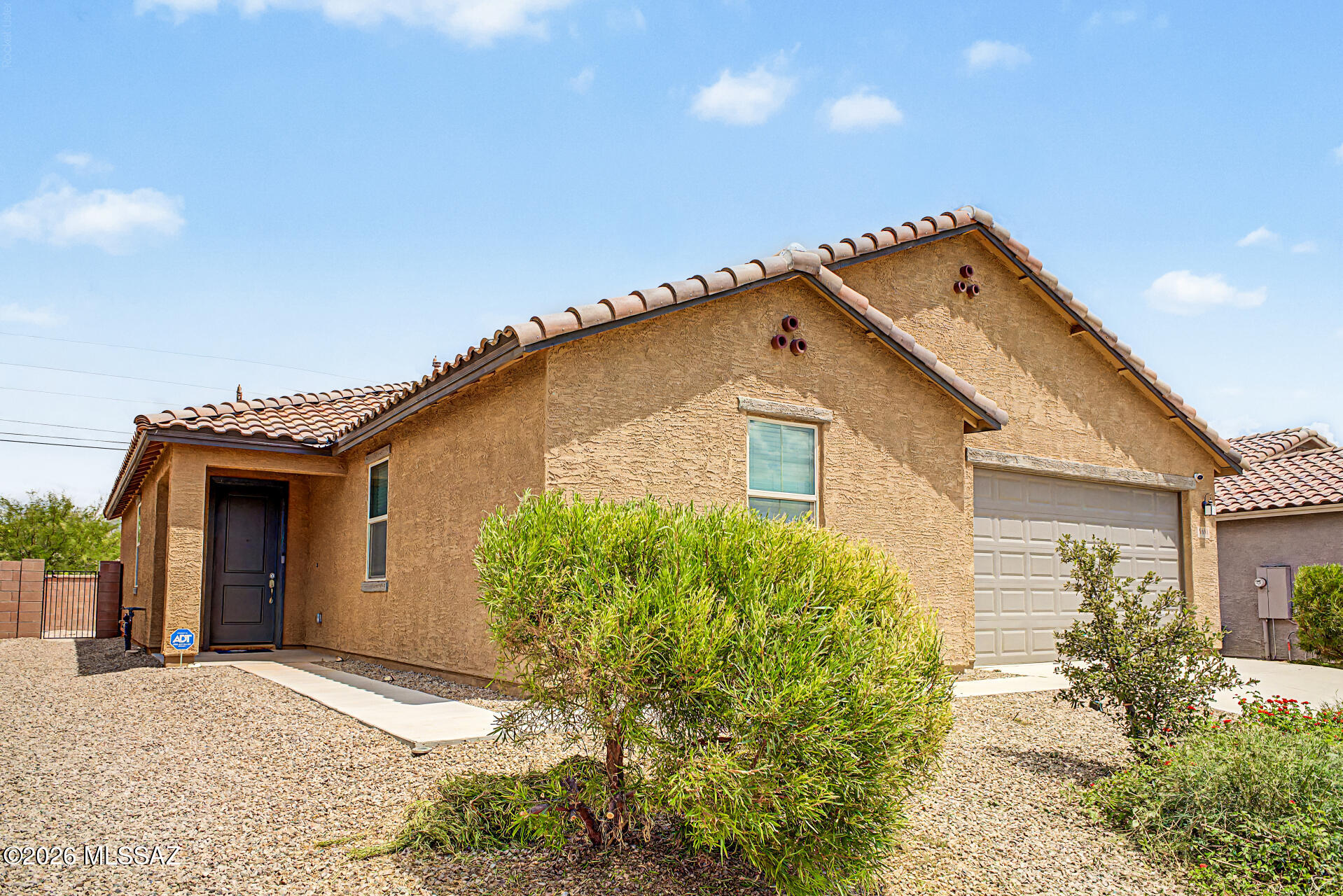 De Anza - Residential