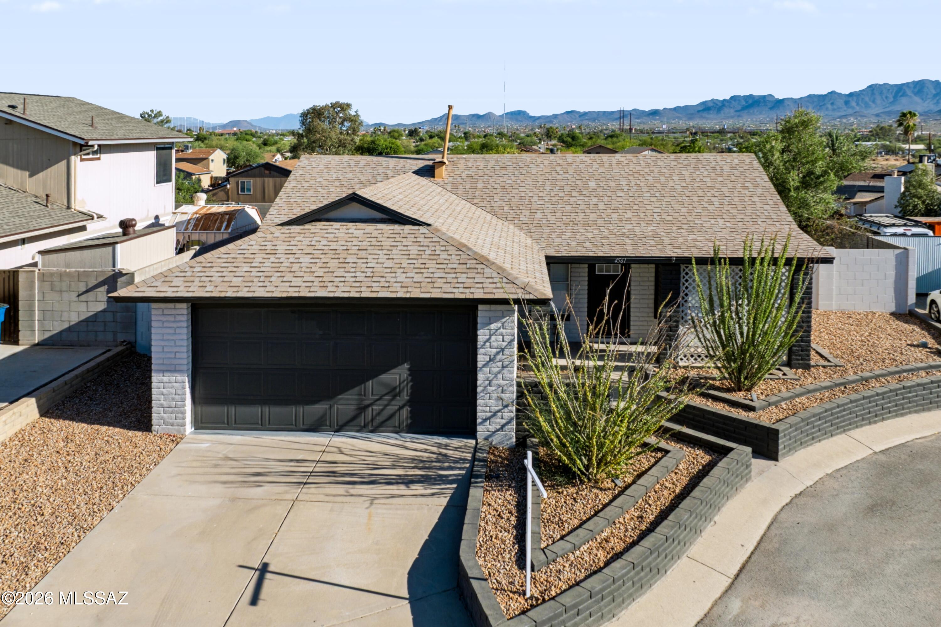 Gatewood Ranch (92-293) - Residential