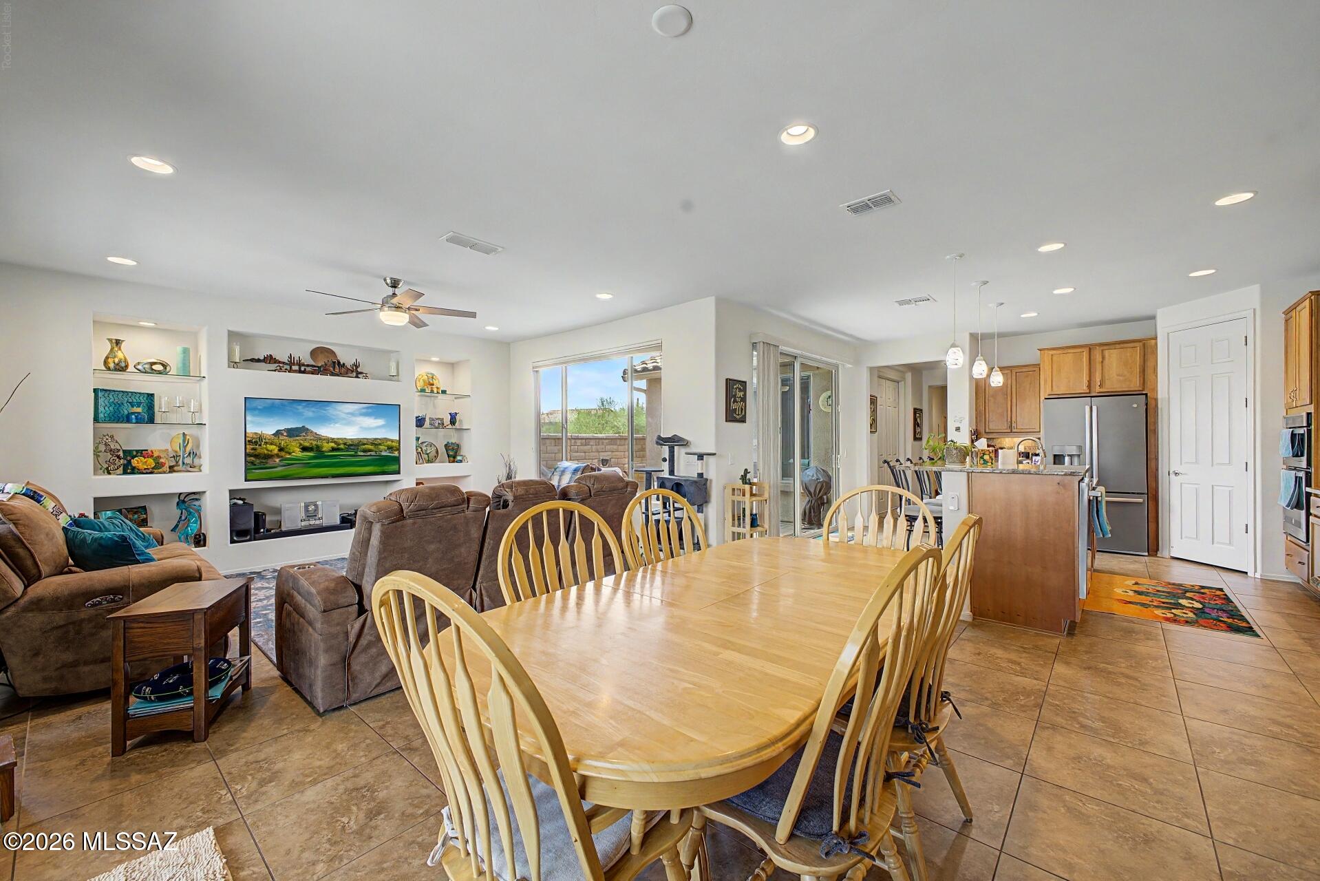 Del Webb At Dove Mountain SQ20131930189 - Residential