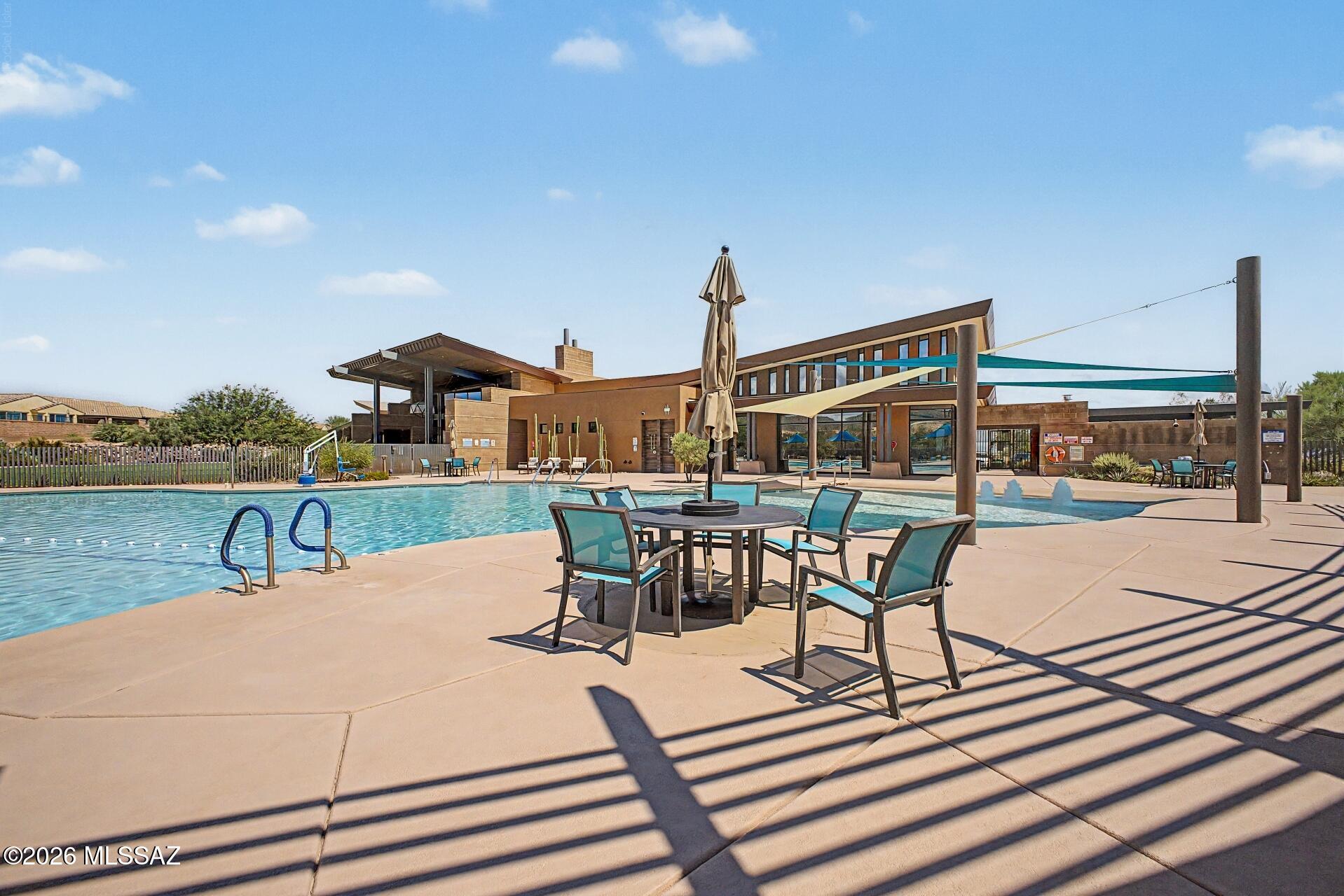 Del Webb At Dove Mountain SQ20131930189 - Residential