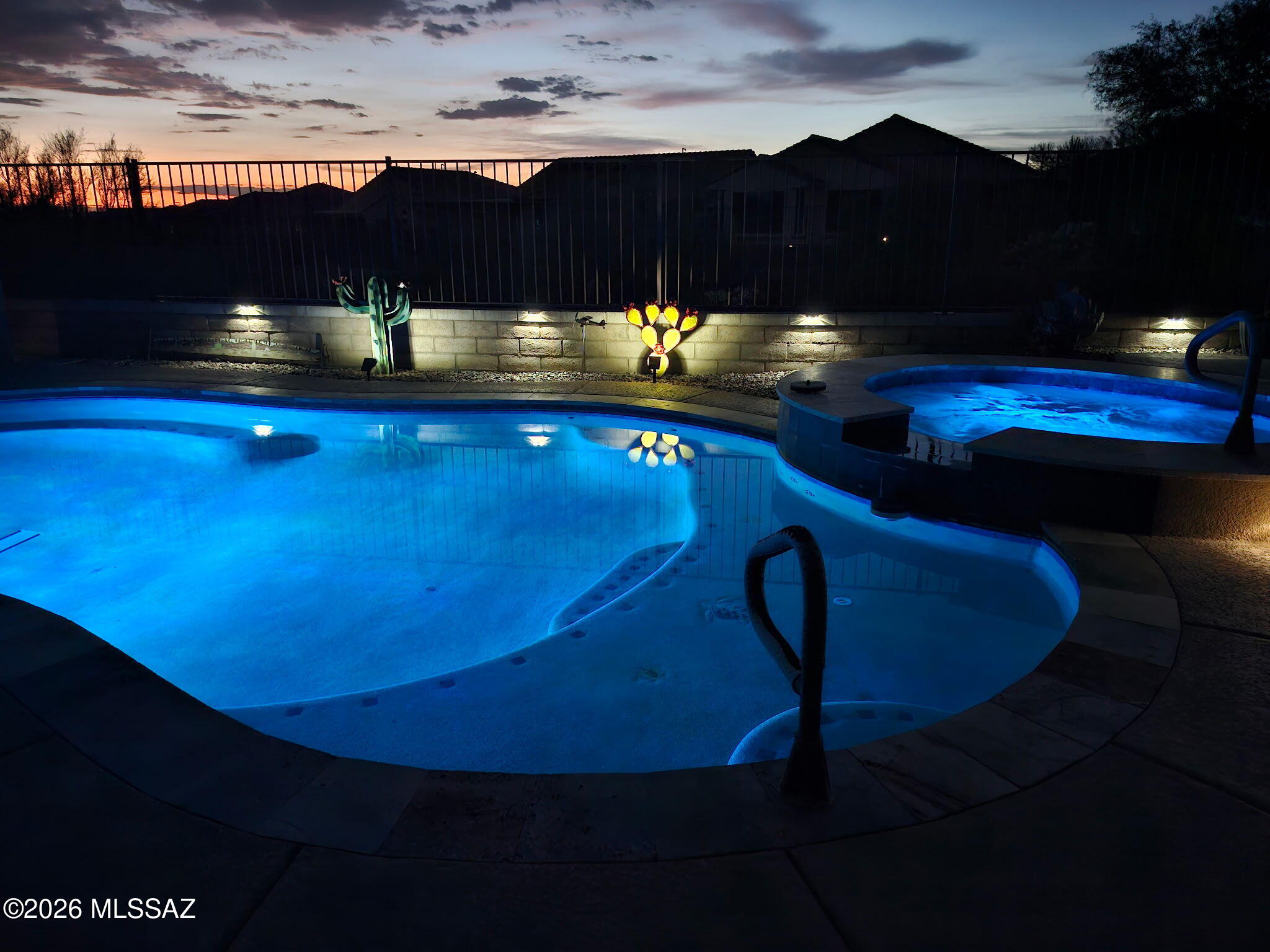 Del Webb At Dove Mountain SQ20131930189 - Residential