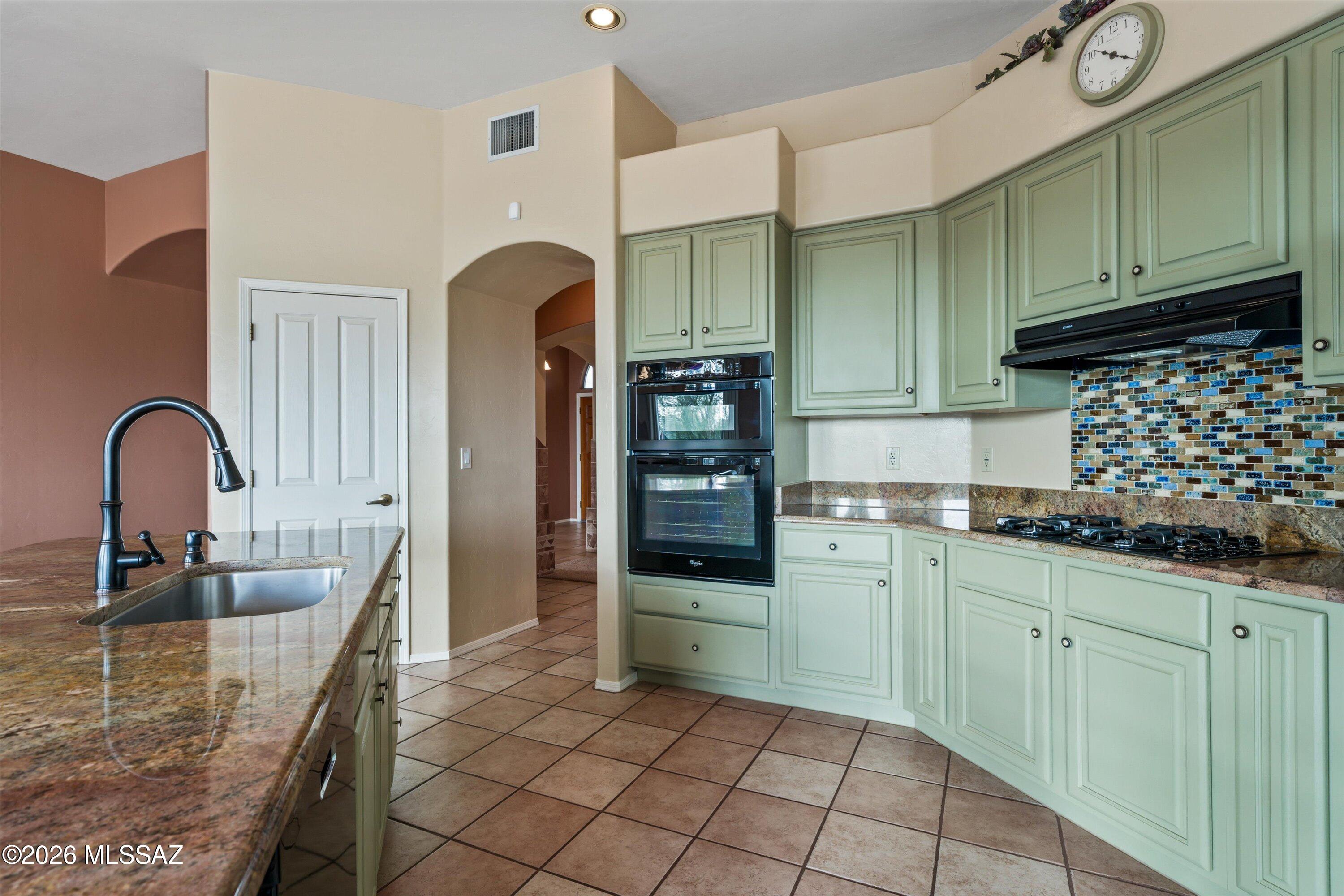 Sombrero Peak Estates (1-77) - Residential
