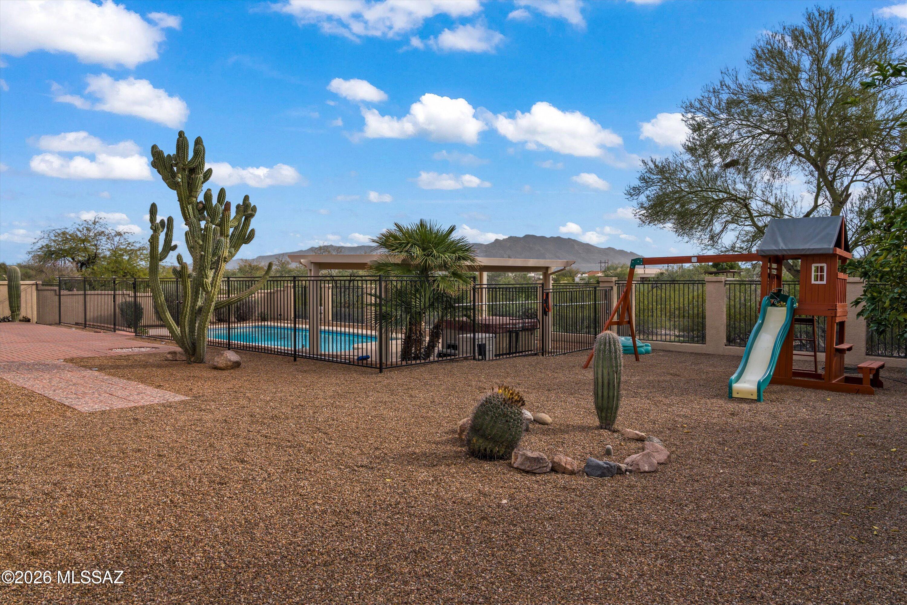 Sombrero Peak Estates (1-77) - Residential