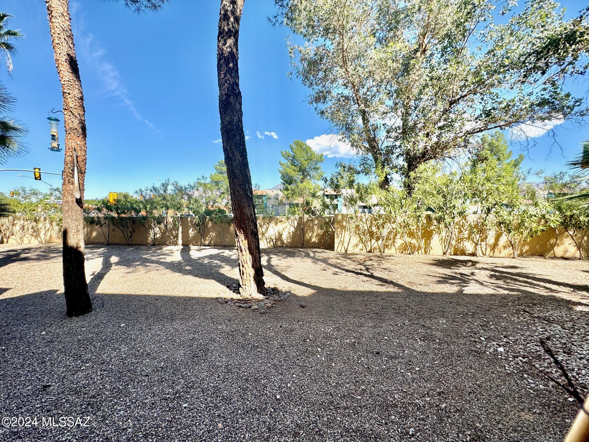 Coronado Place Condominiums II (Units 37-158) - Residential Lease