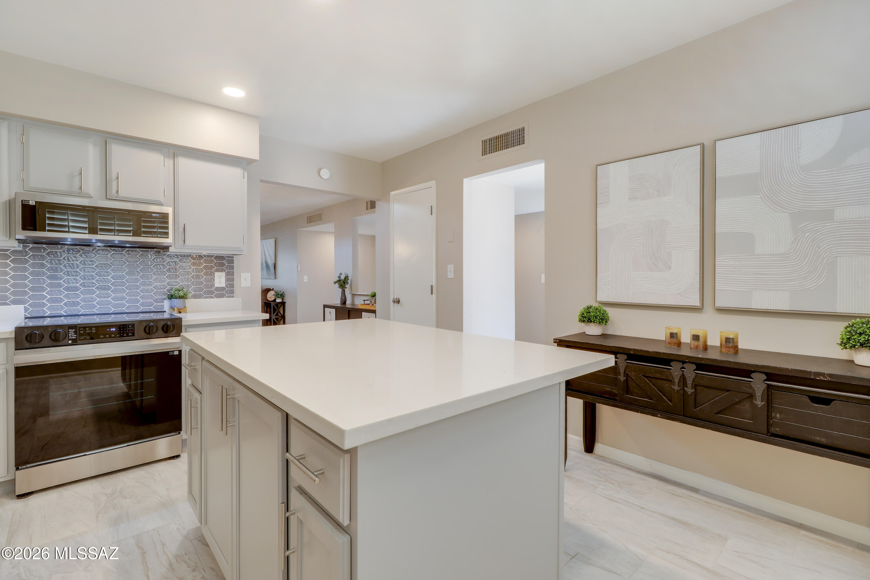 Catalina Foothills Estates NO. 7 - Residential