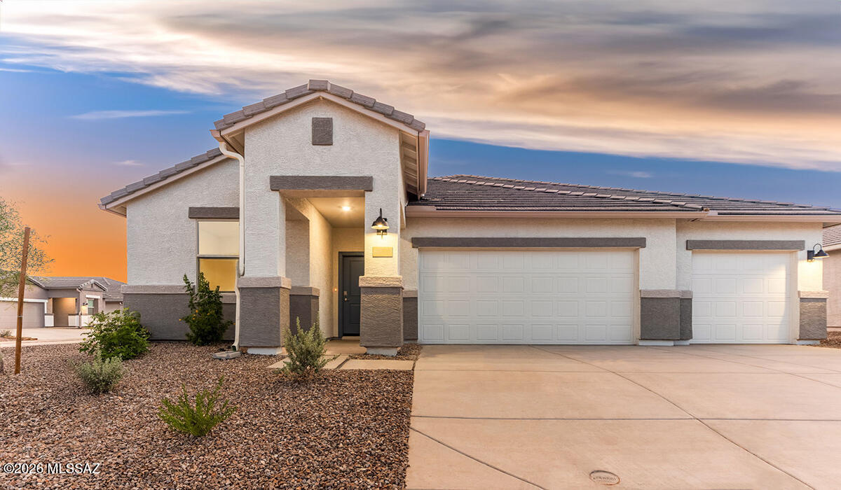 Welcome to the Garland floor plan in the desirable Entrada del Toro community in Sahuarita! This single-story home offers 5 bedrooms, 3 bathrooms, and 2273 sqft. of open-concept living. The spacious great room flows into the kitchen and dining area, perfect for everyday living and entertaining. Entrada del Toro offers parks, playgrounds, walking paths, and breath-taking mountain views, with convenient access to shopping, dining and schools.