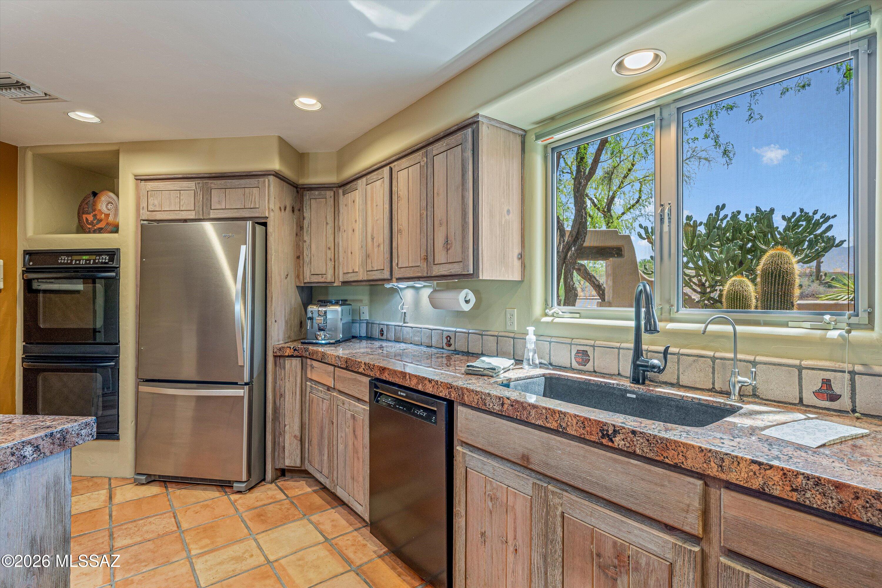 Canada Hills Est Phase II (128-130) - Residential