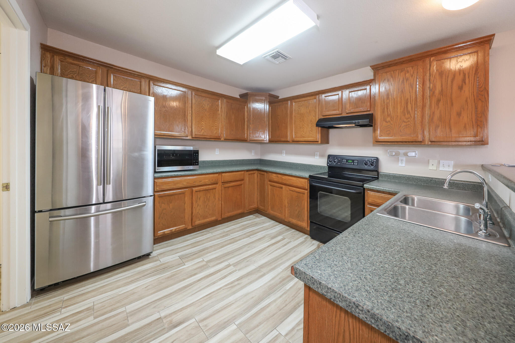 Rillito At La Cholla (1-133) - Residential Lease