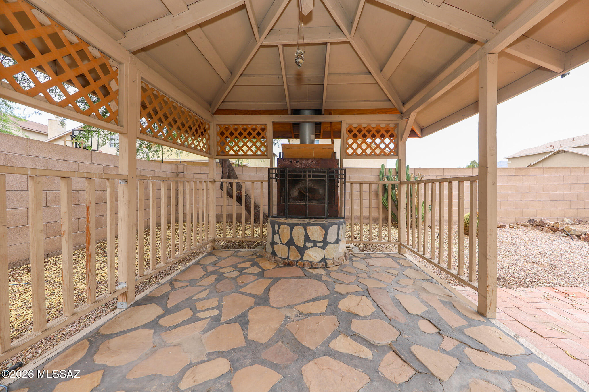 Rillito At La Cholla (1-133) - Residential Lease