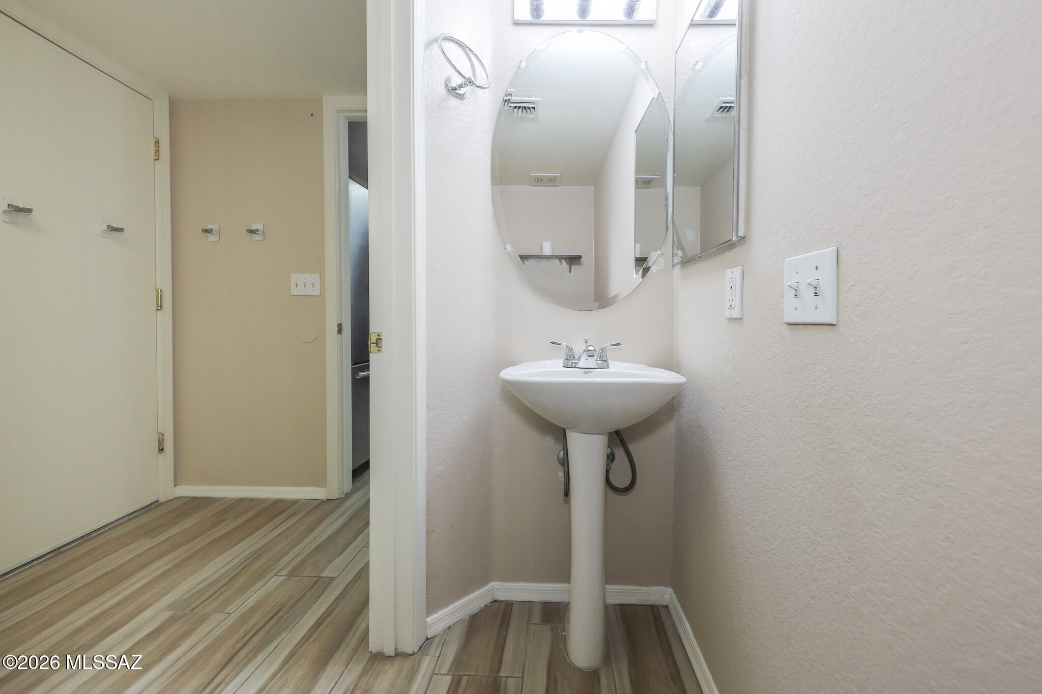 Rillito At La Cholla (1-133) - Residential Lease