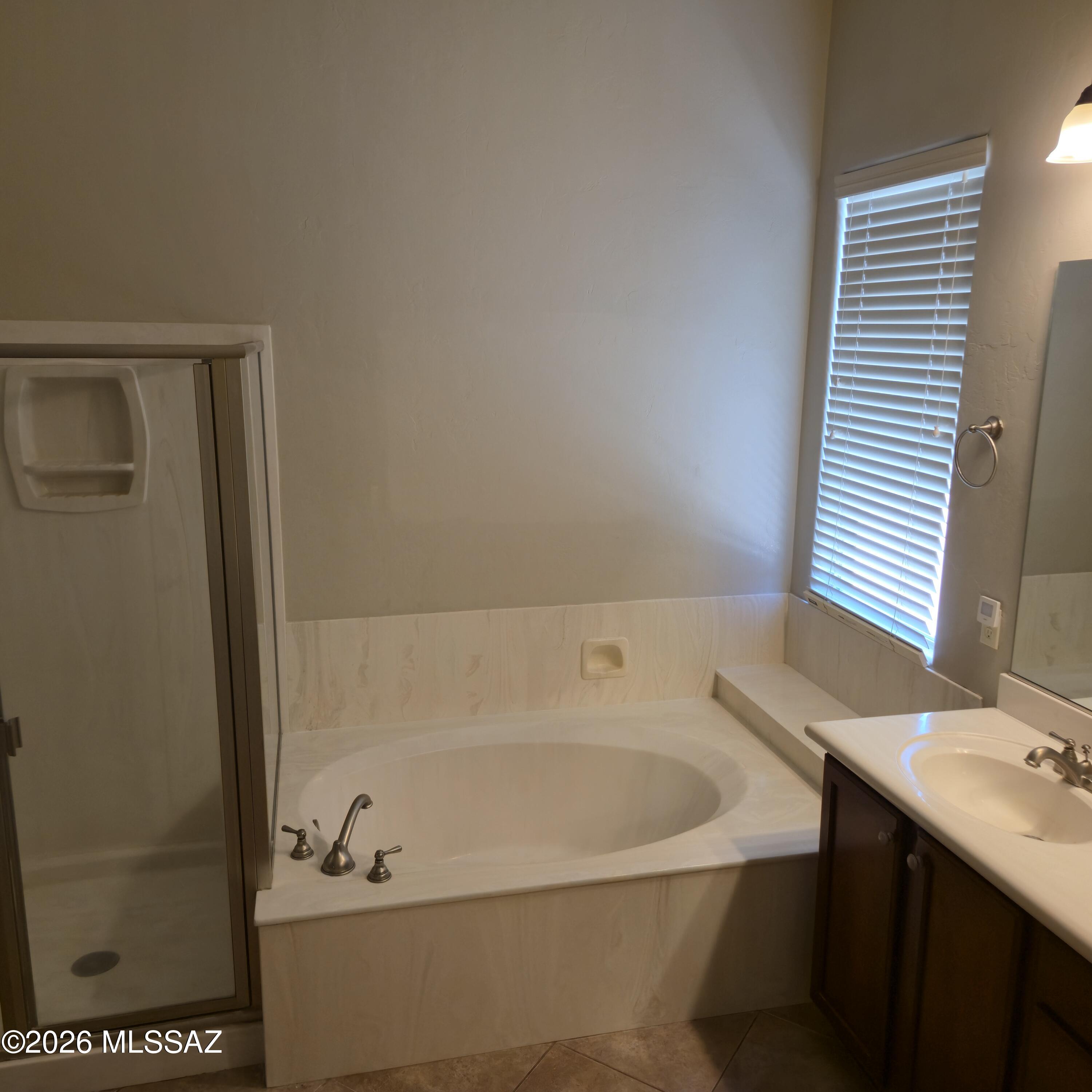 Desert Enclave (1-28) - Residential Lease