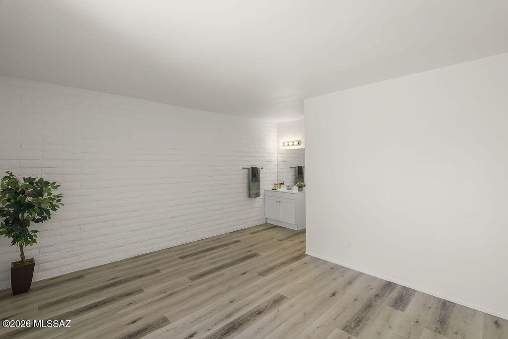 Fort Lowell Meadows (1-40) - Residential