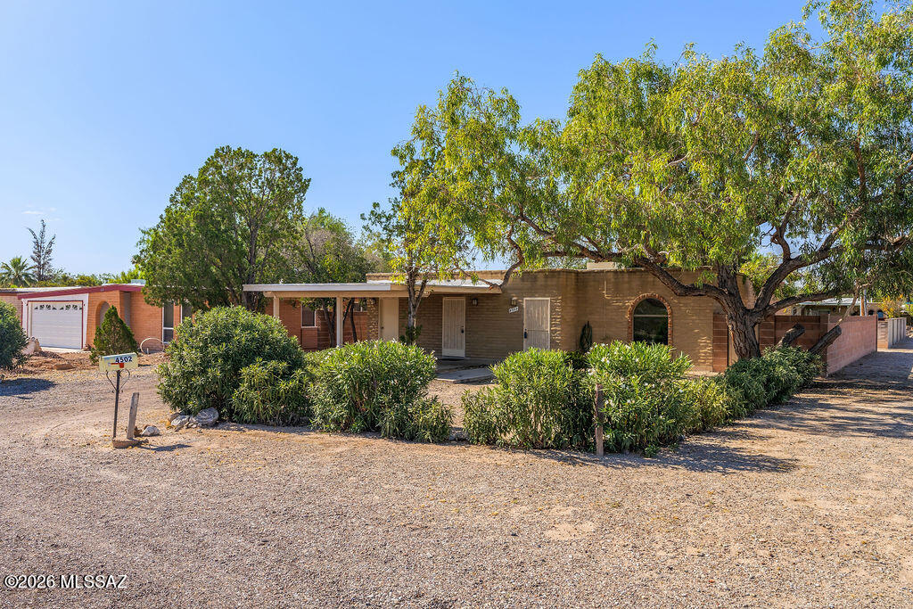 Fort Lowell Meadows (1-40) - Residential