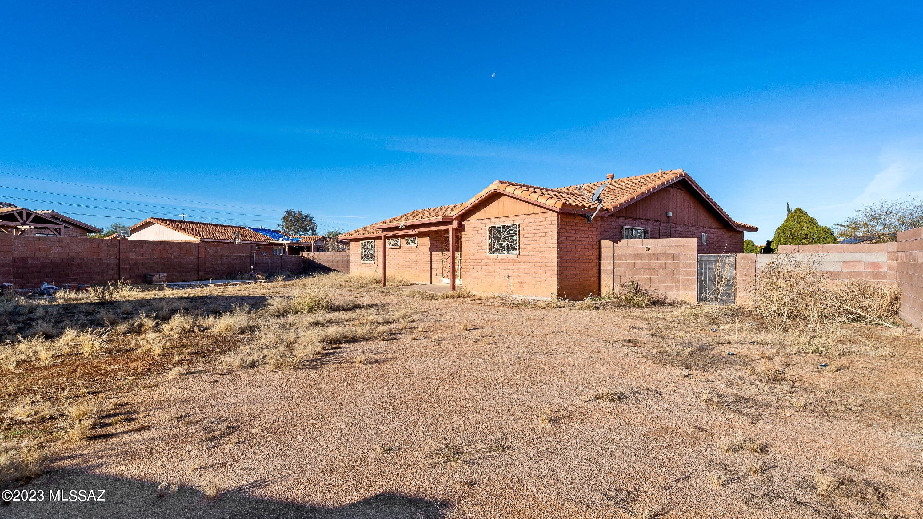 Tucson Mountain Ranch - Residential Lease
