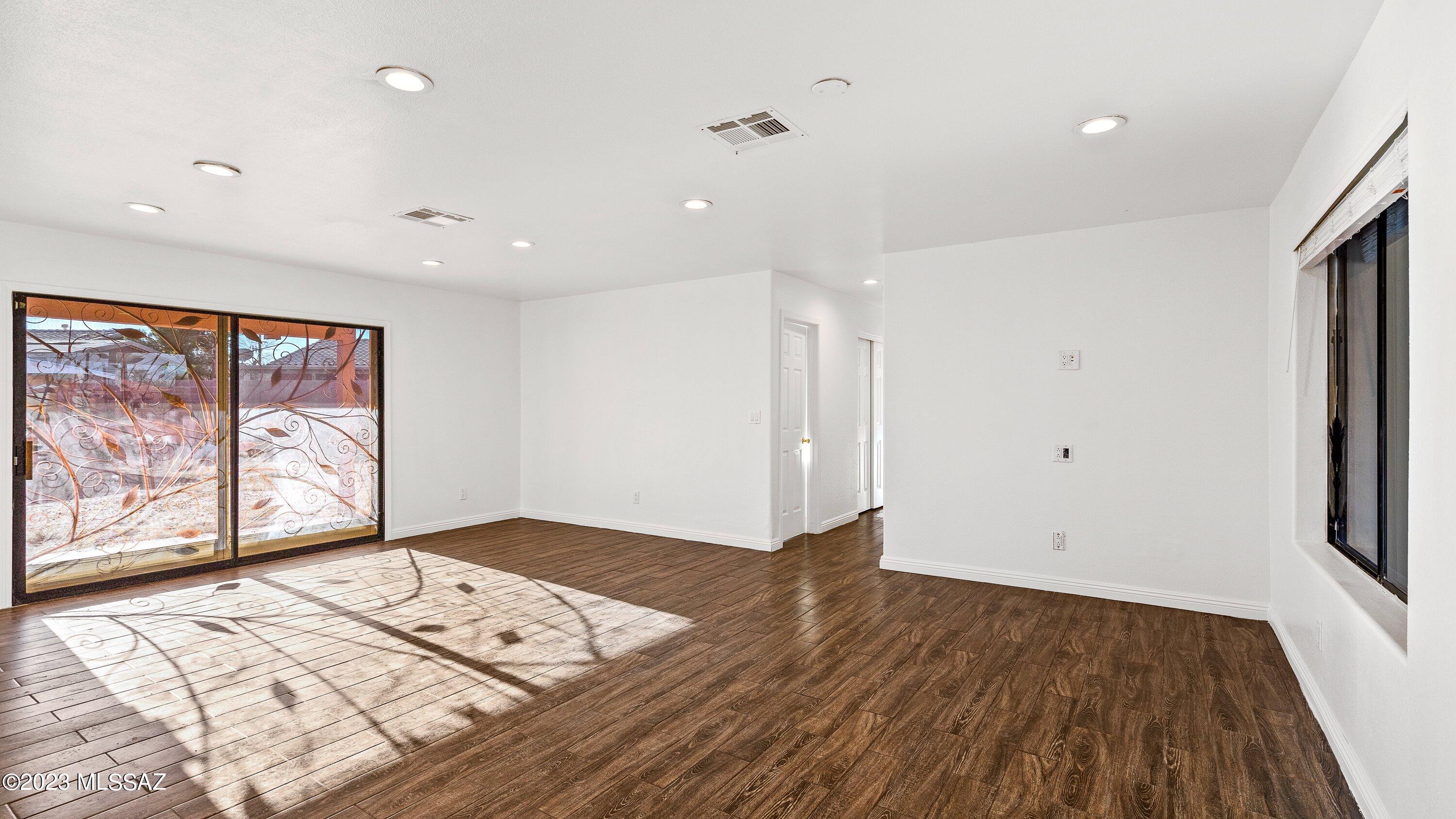 Tucson Mountain Ranch - Residential Lease