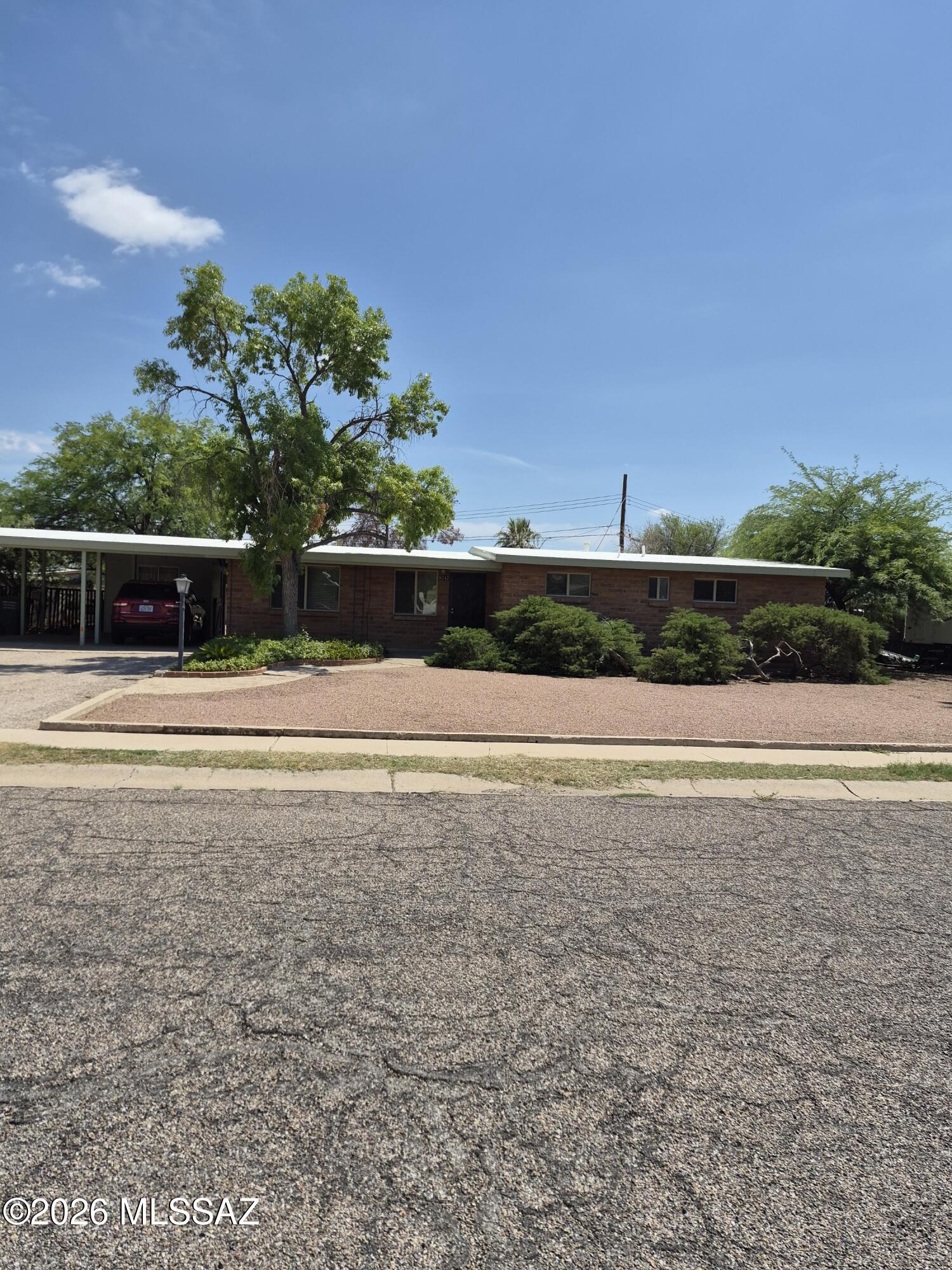 Miramonte Terr - Residential