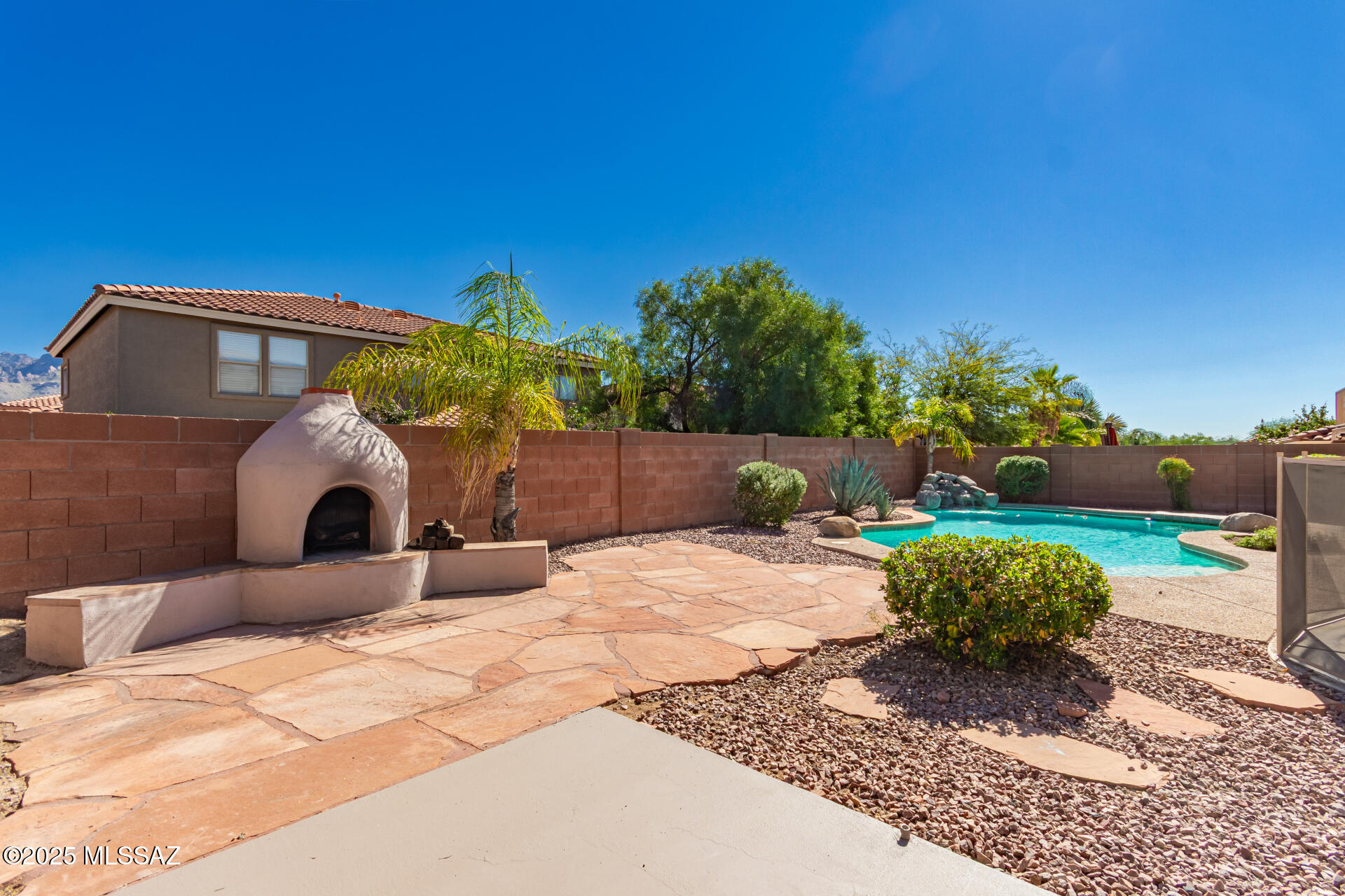 Villages Of La Canada (The) - Residential