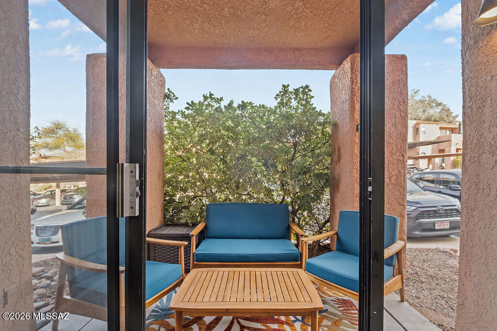 Ventana Vista Condominiums - Residential