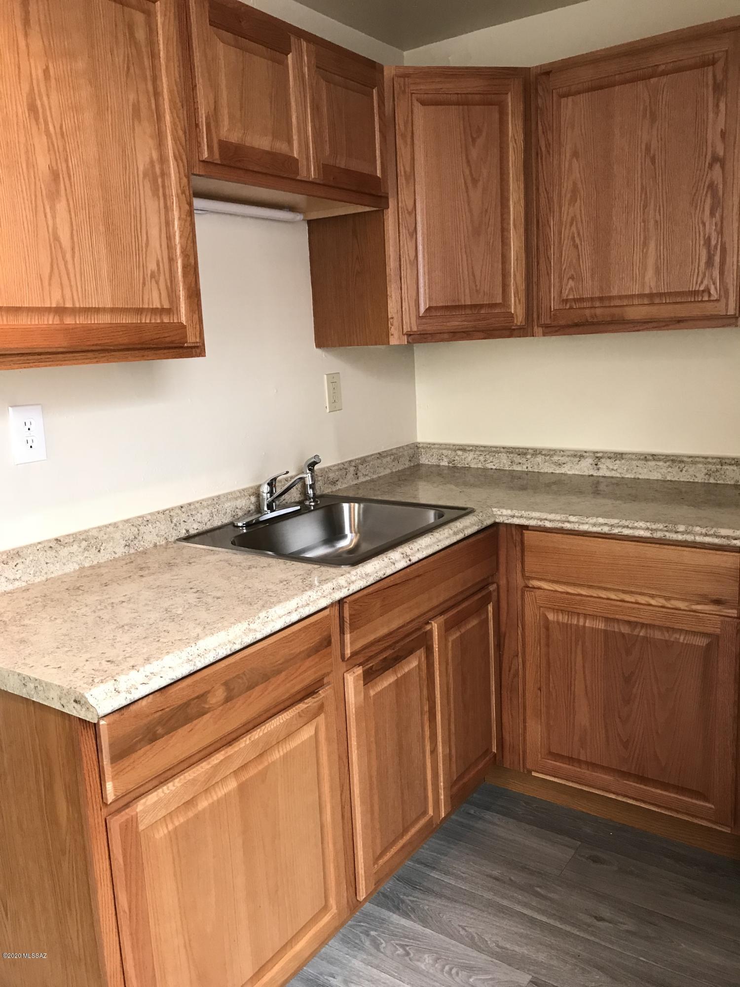 Unsubdivided - Residential Lease