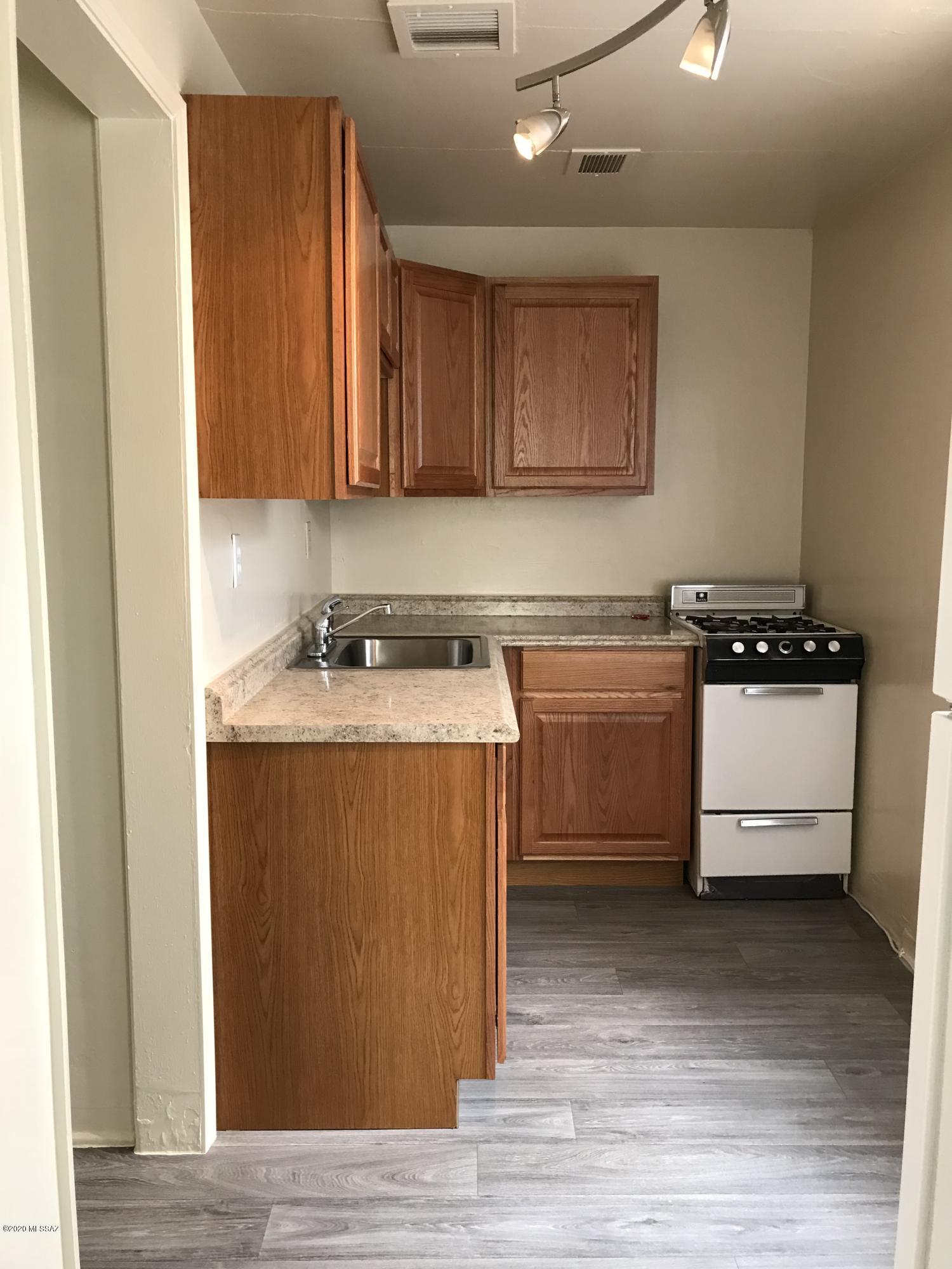 Unsubdivided - Residential Lease