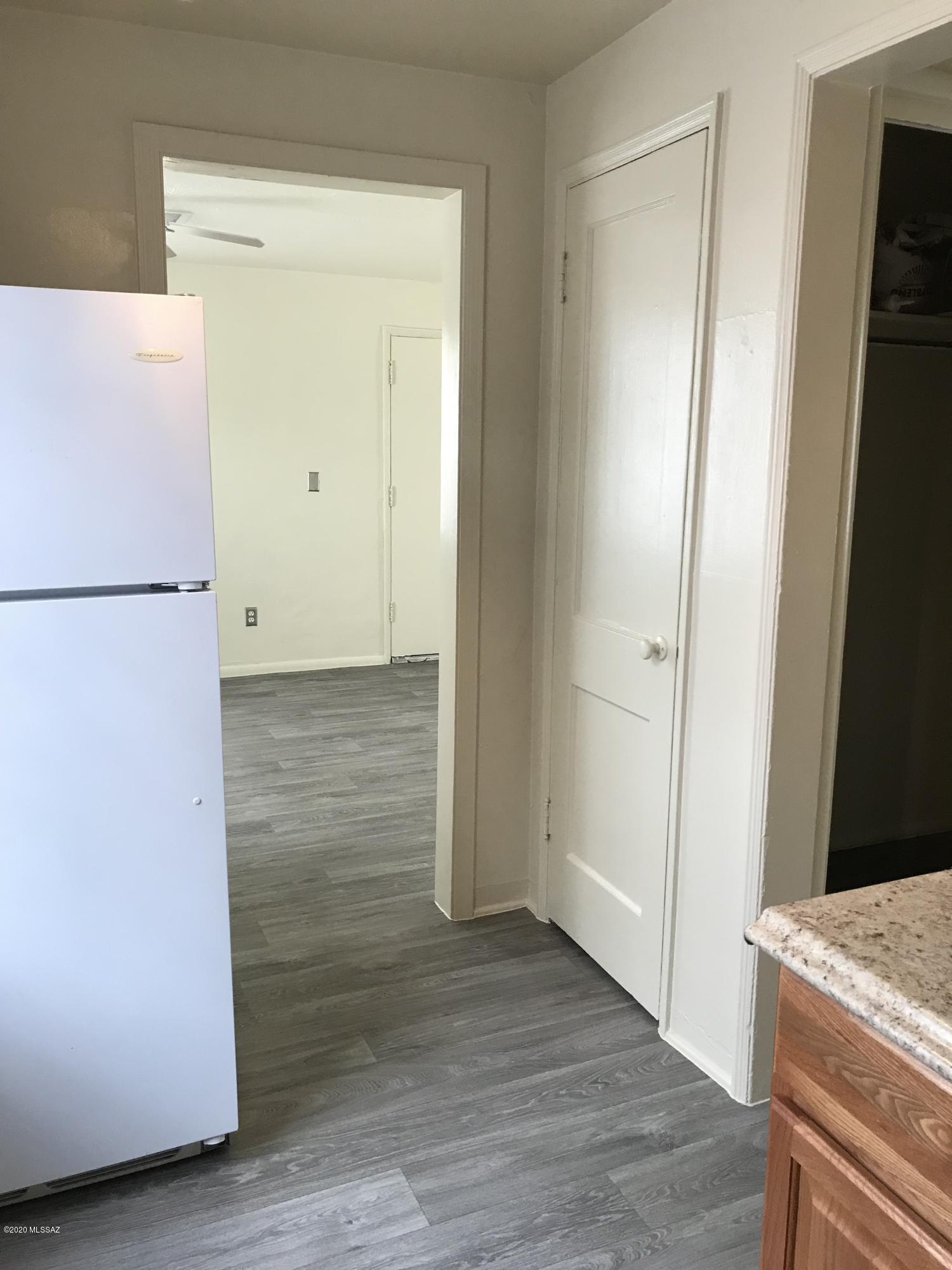 Unsubdivided - Residential Lease