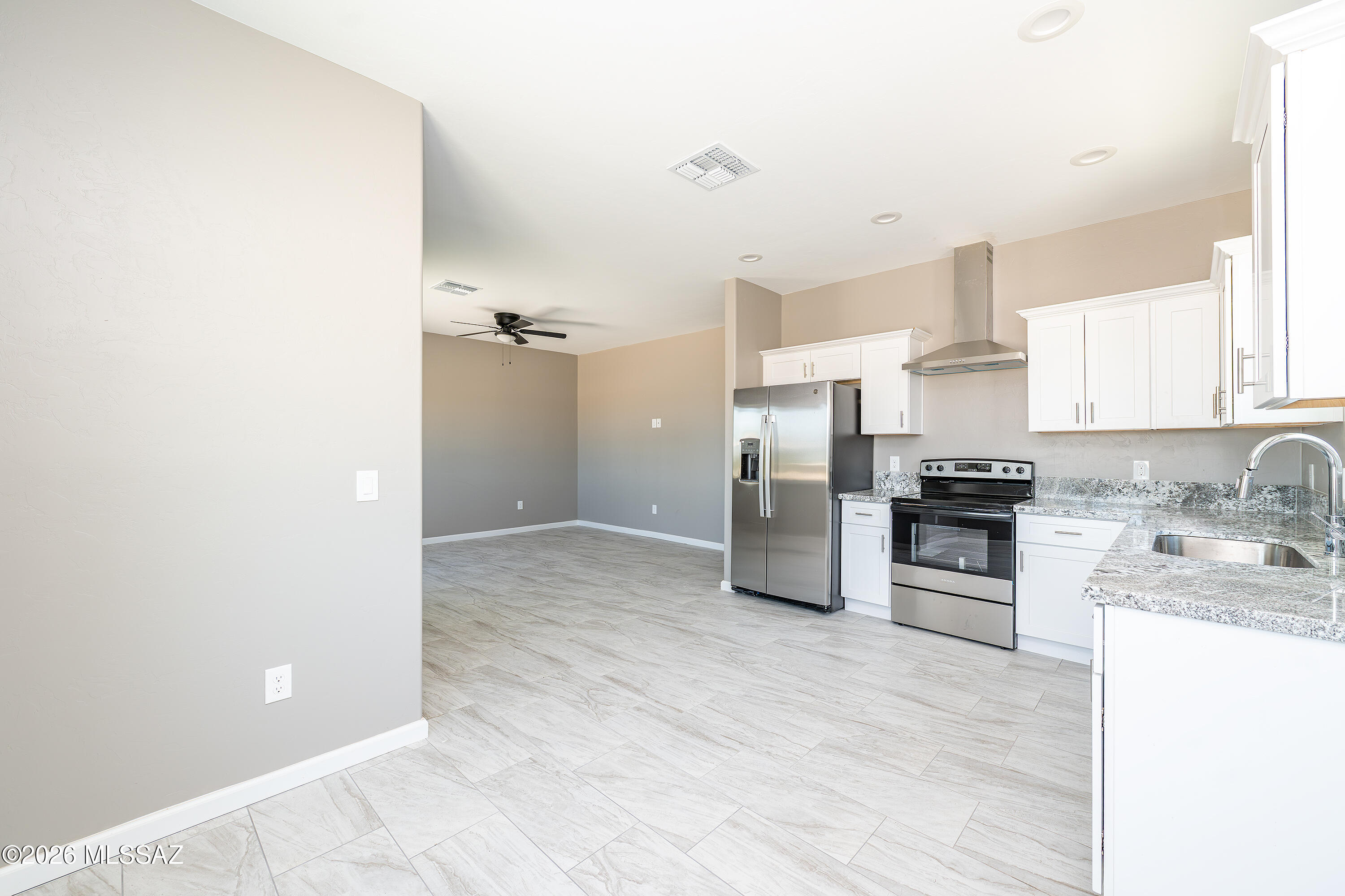 Pueblo Gardens - Residential Lease