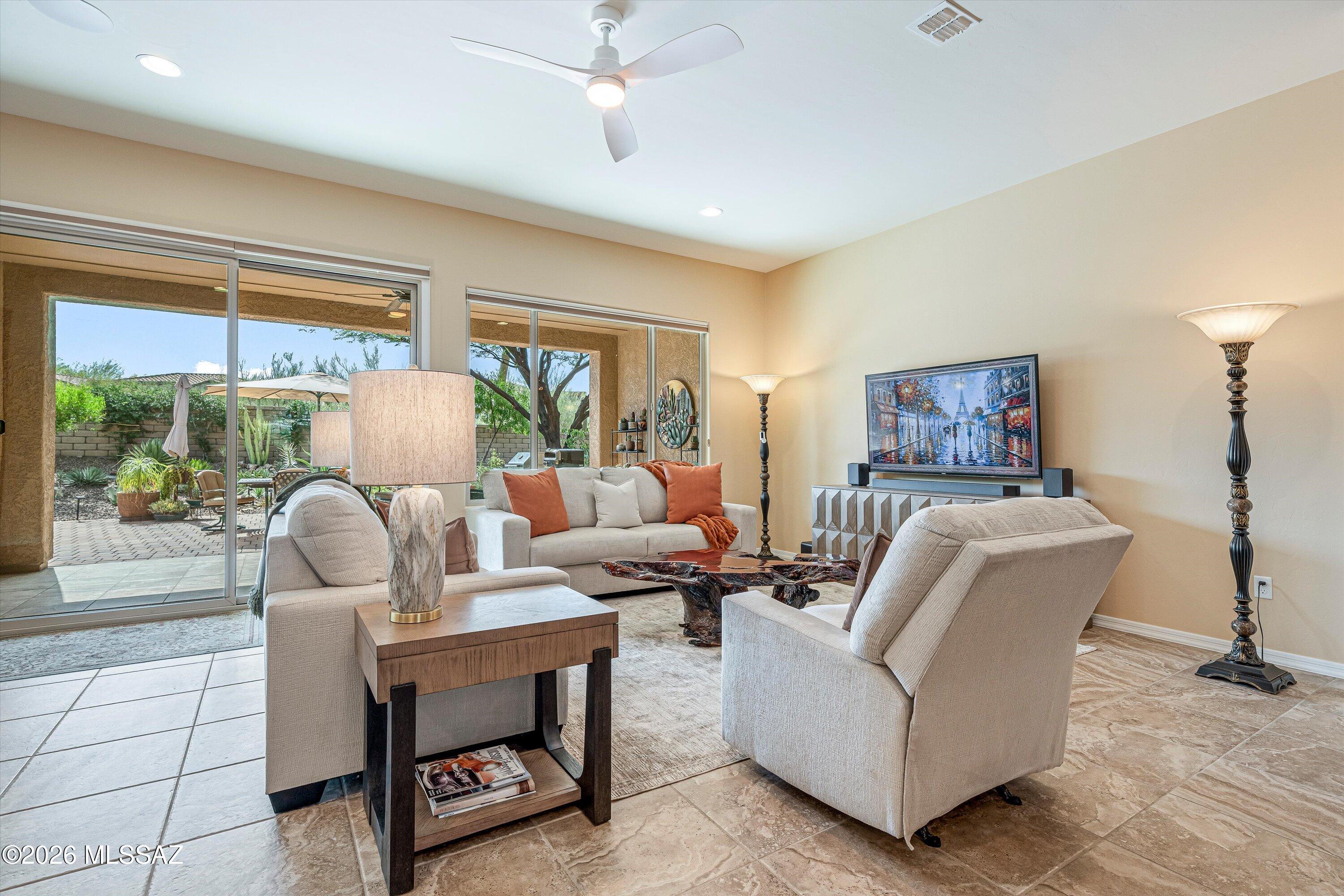 Del Webb At Dove Mountain SQ20131930189 - Residential