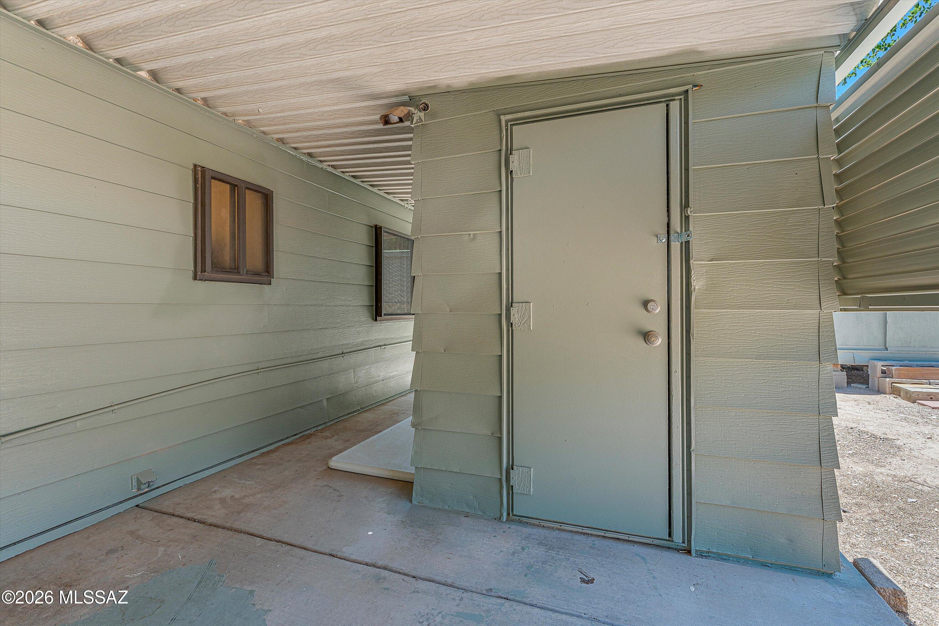 Mescal Lakes - Residential
