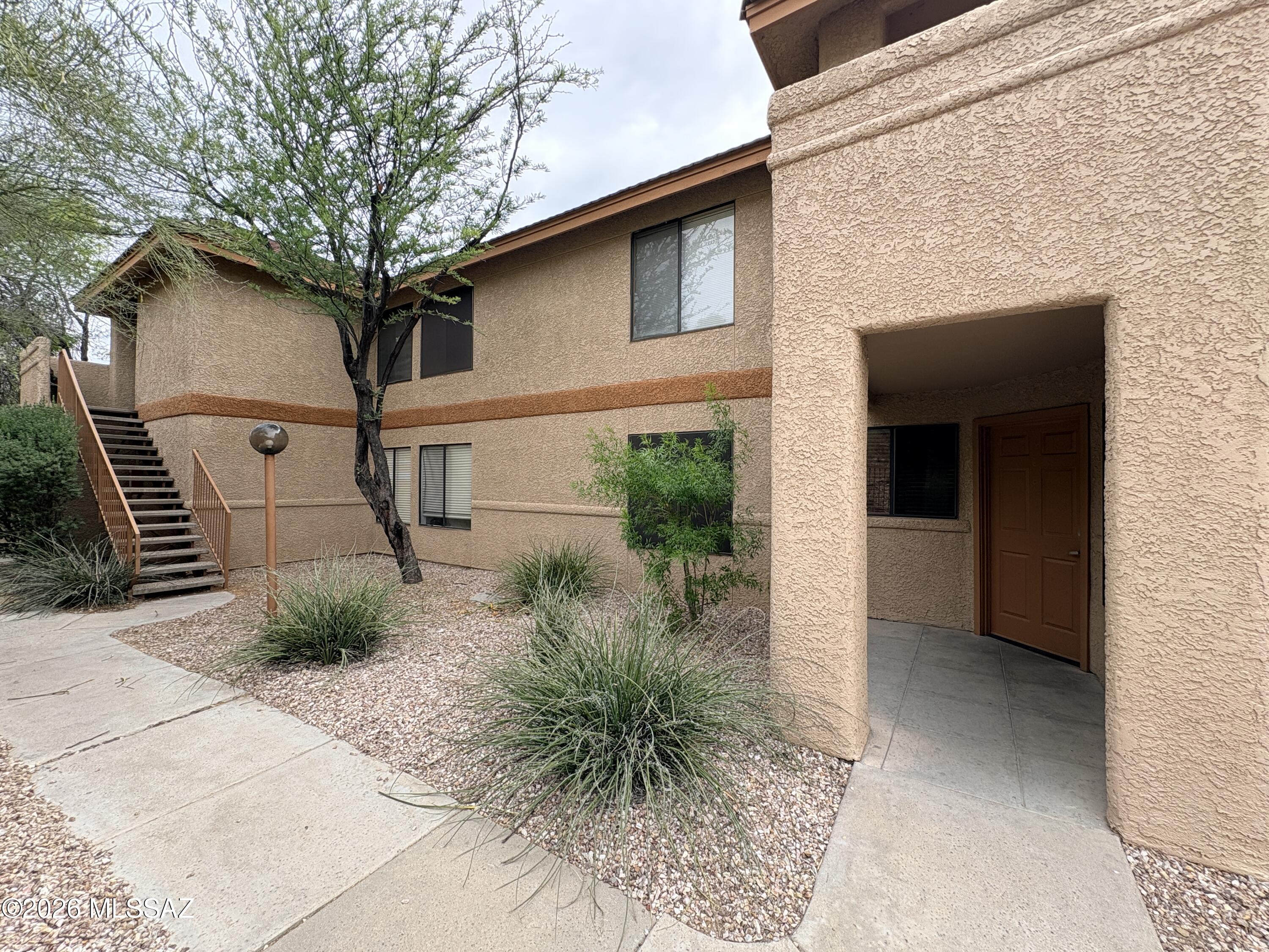 Villas at Sabino Canyon Condominiums - Residential