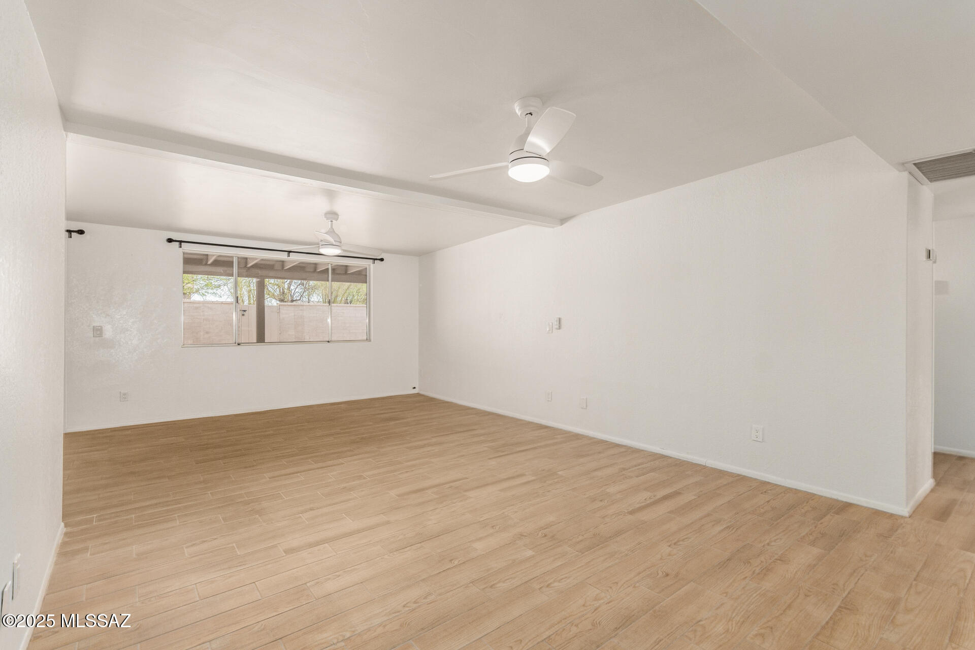 Verde Catalina Townhouses(1-149) - Residential Lease