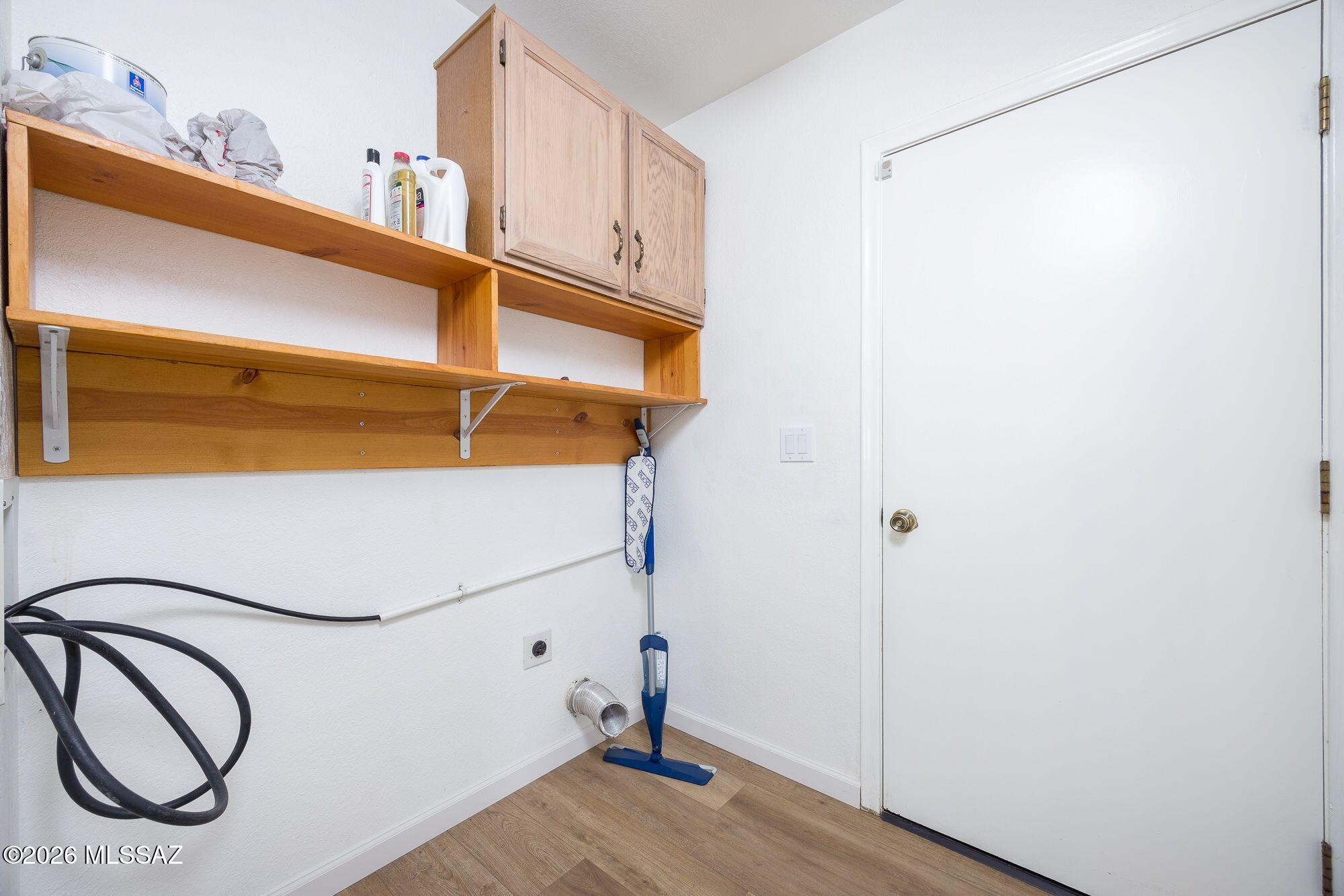 Vista Del Rio (218-290) - Residential Lease