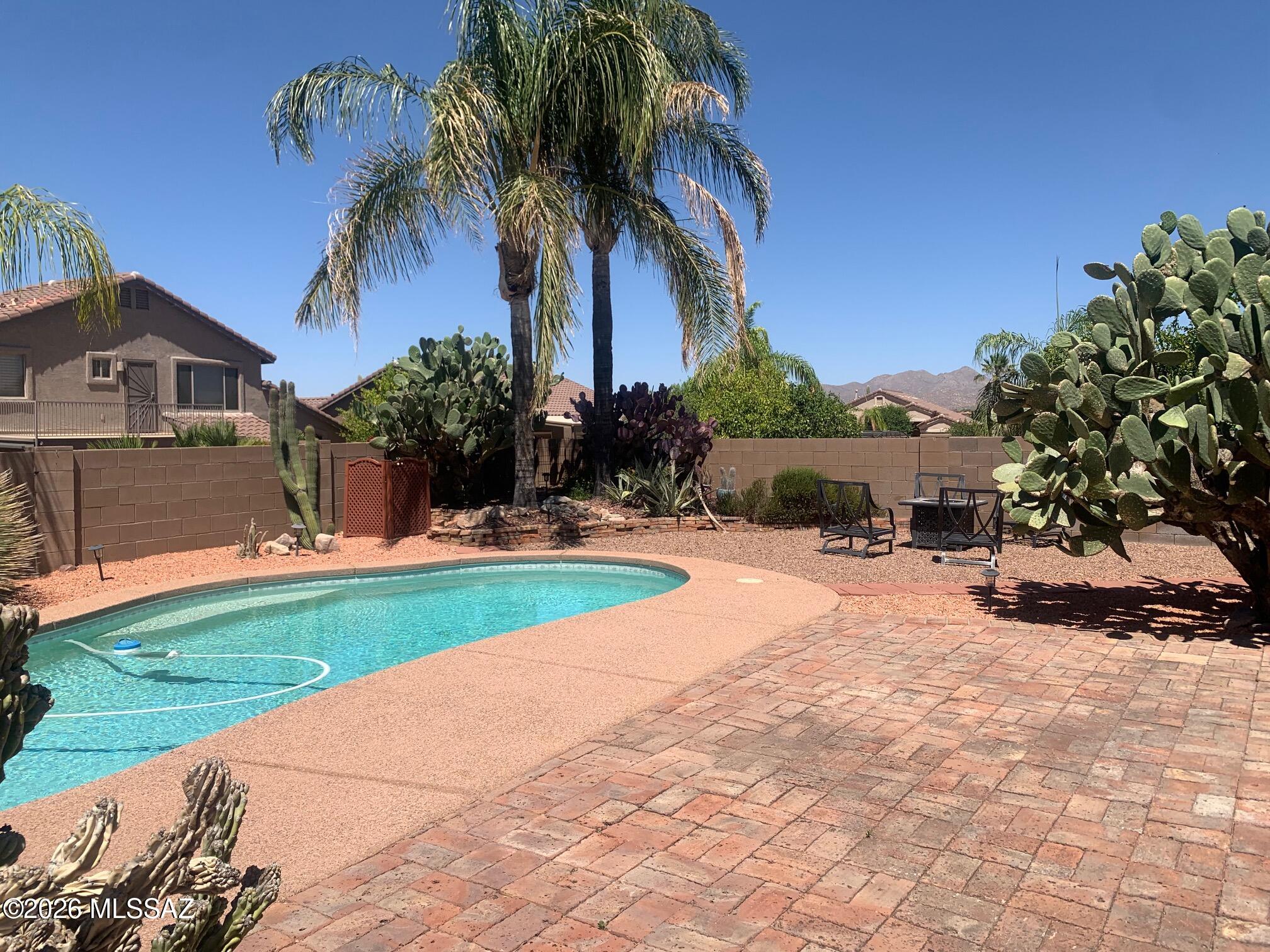 Rancho Vistoso Neighborhood 2 Ph. 2 (84-115, 330-394) - Residential Lease