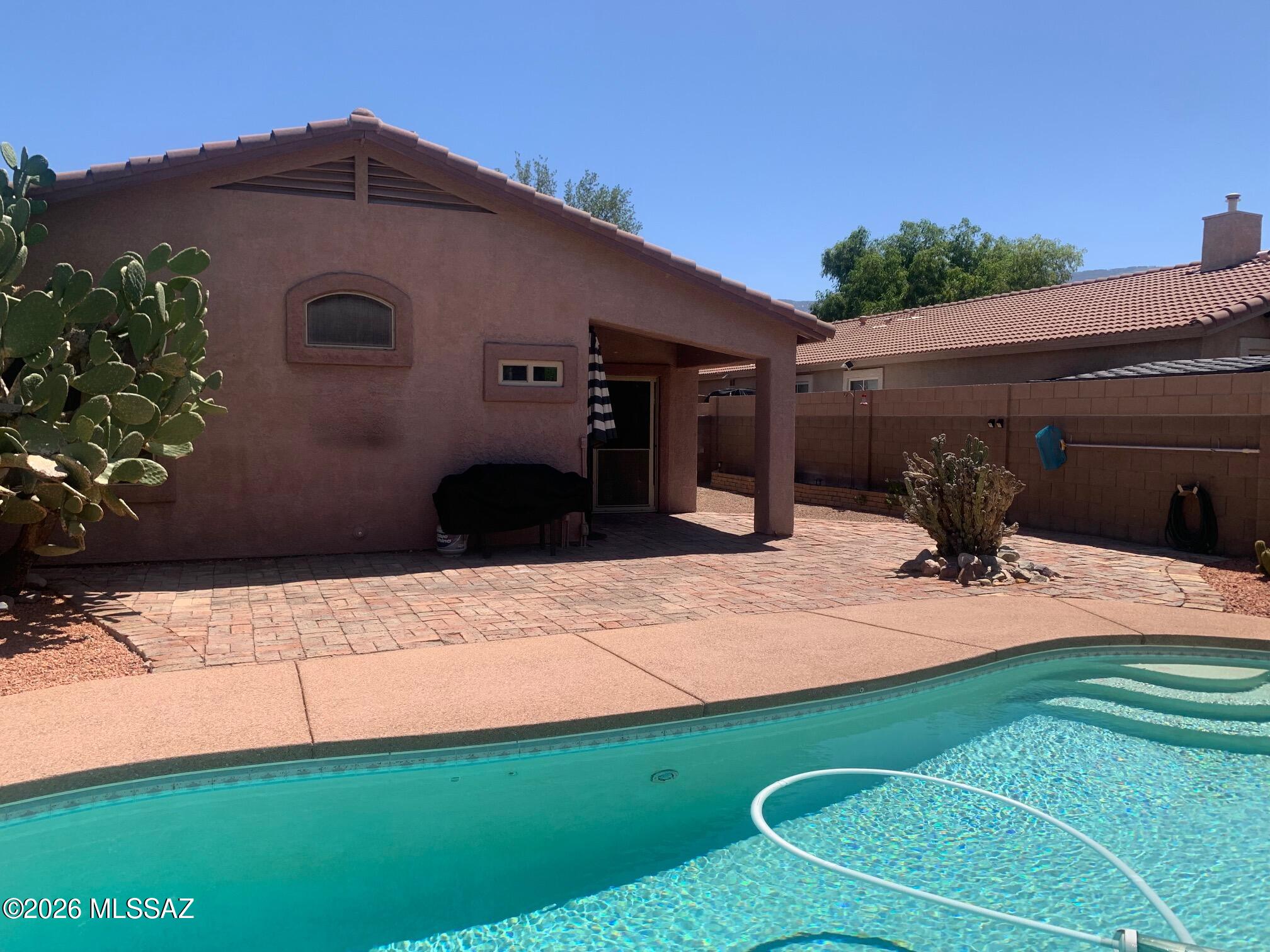 Rancho Vistoso Neighborhood 2 Ph. 2 (84-115, 330-394) - Residential Lease