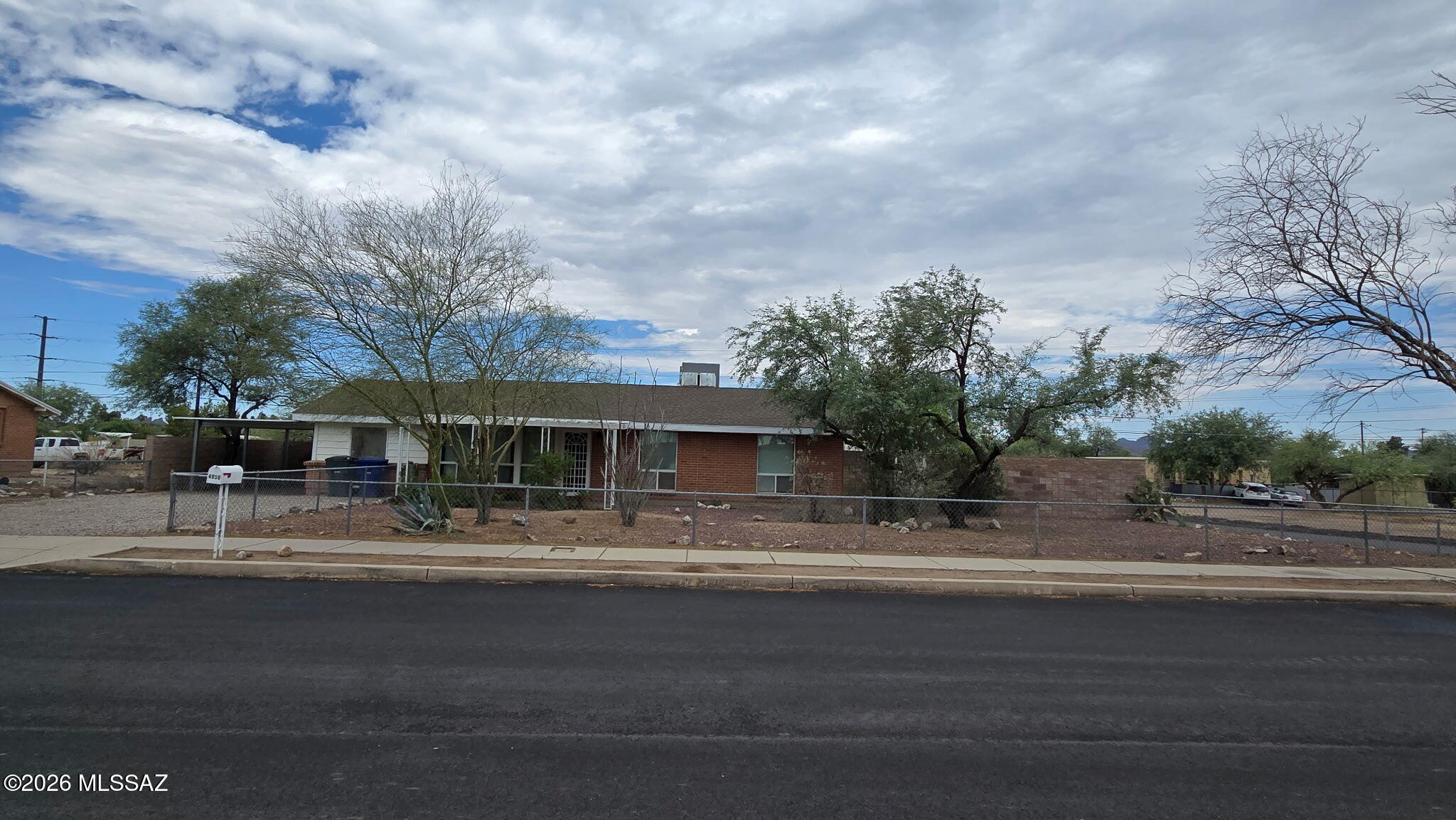 Beautiful 3 bed/ 1 bath home on large lot with walled and fenced front and back yard! Comes with tile throughout, all appliances including gas stove, landscaped front yard,, and large backyard on corner lot. Also comes with large laundry room with washer and dryer, A/c cooling, home is near bike paths and only 10 minutes from downtown!