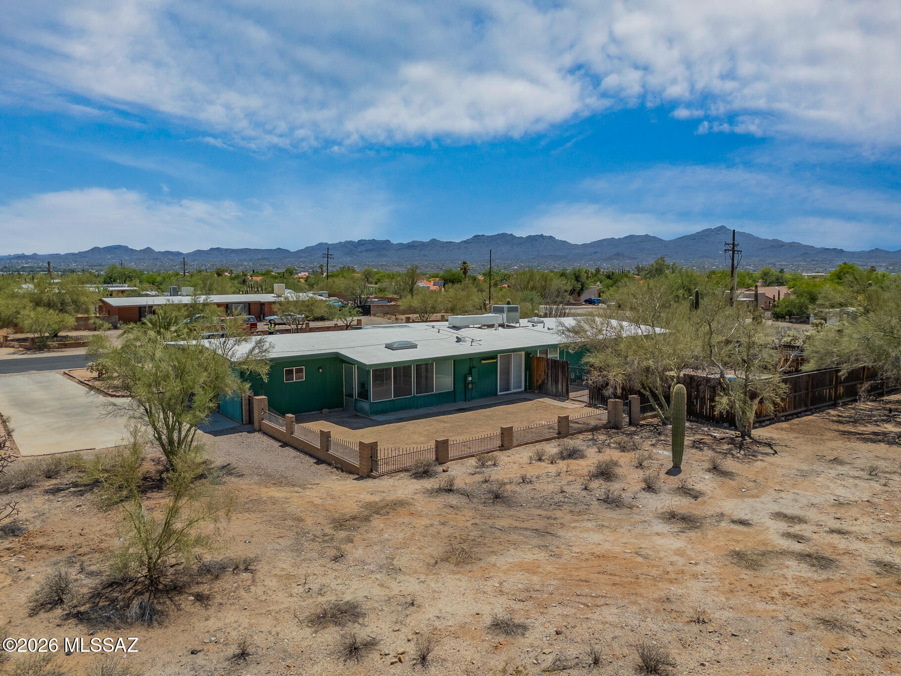 Casas Adobes Estates (619-649) - Residential