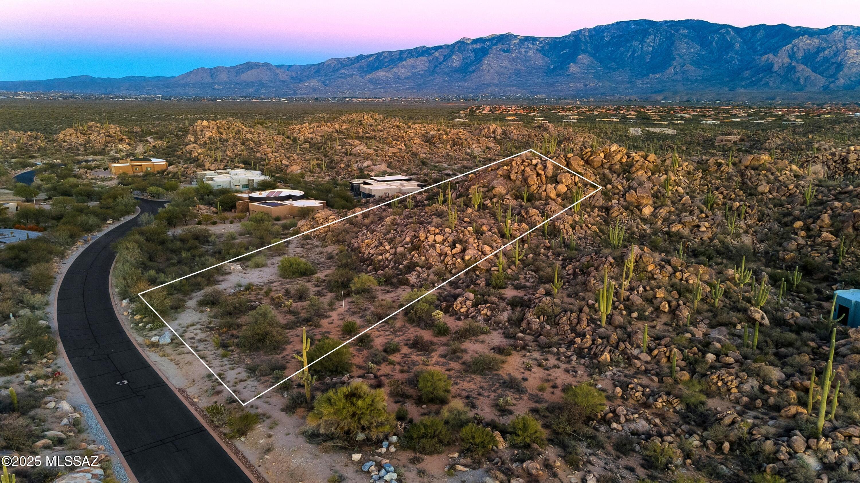 Stone Canyon IV - Land