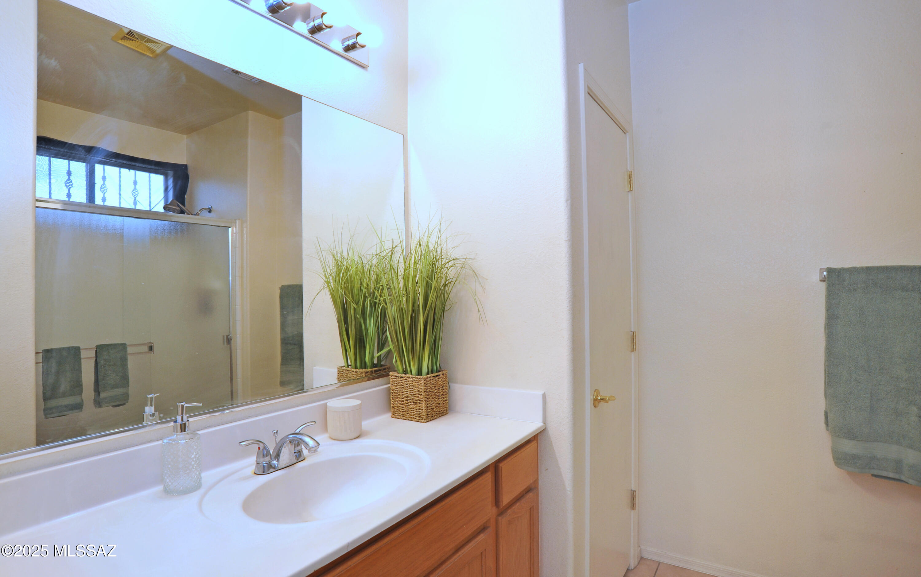 Presidio Vista (1-36, 118-181) - Residential