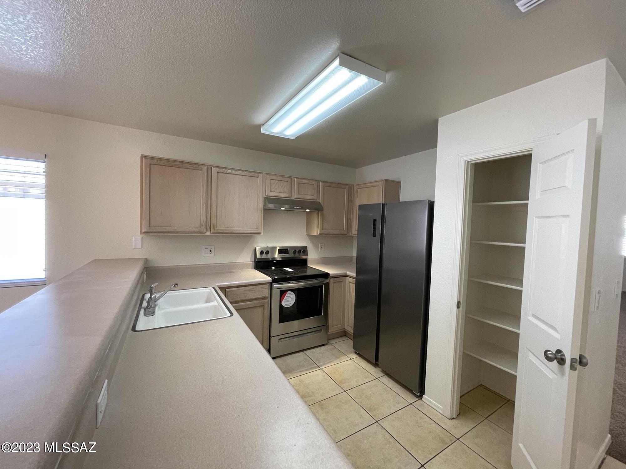 Rincon Aviador (1-120) - Residential Lease