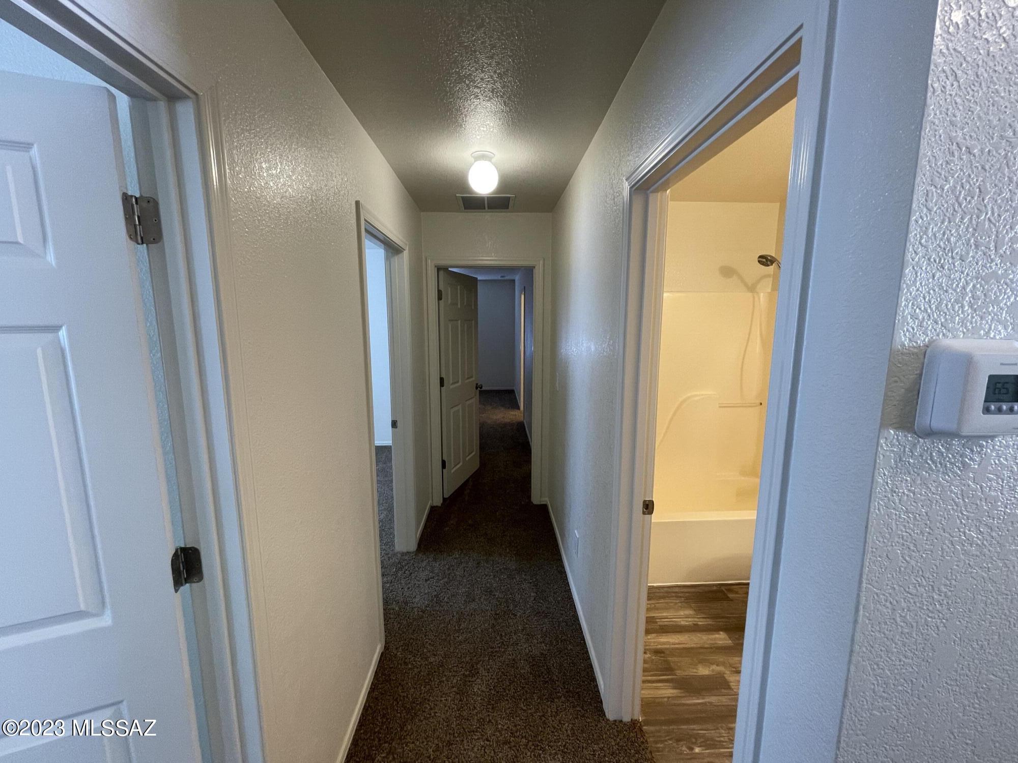 Rincon Aviador (1-120) - Residential Lease