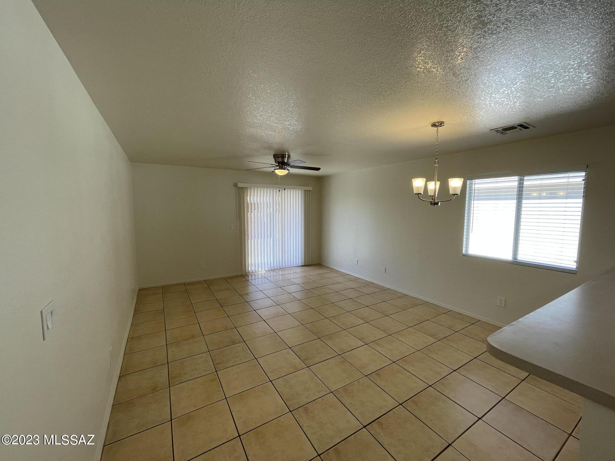 Rincon Aviador (1-120) - Residential Lease