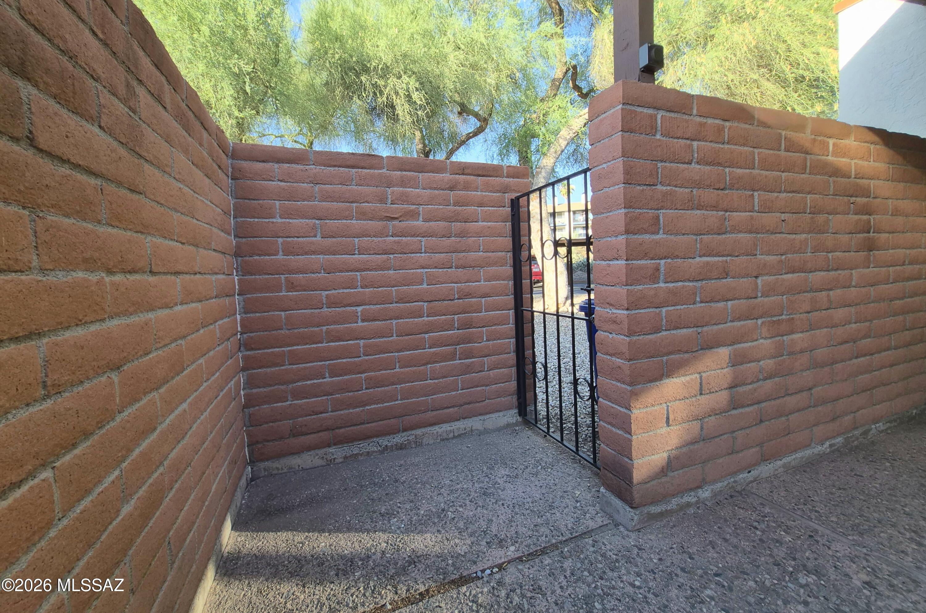 Las Solanas Blk 1 (1-49) - Residential