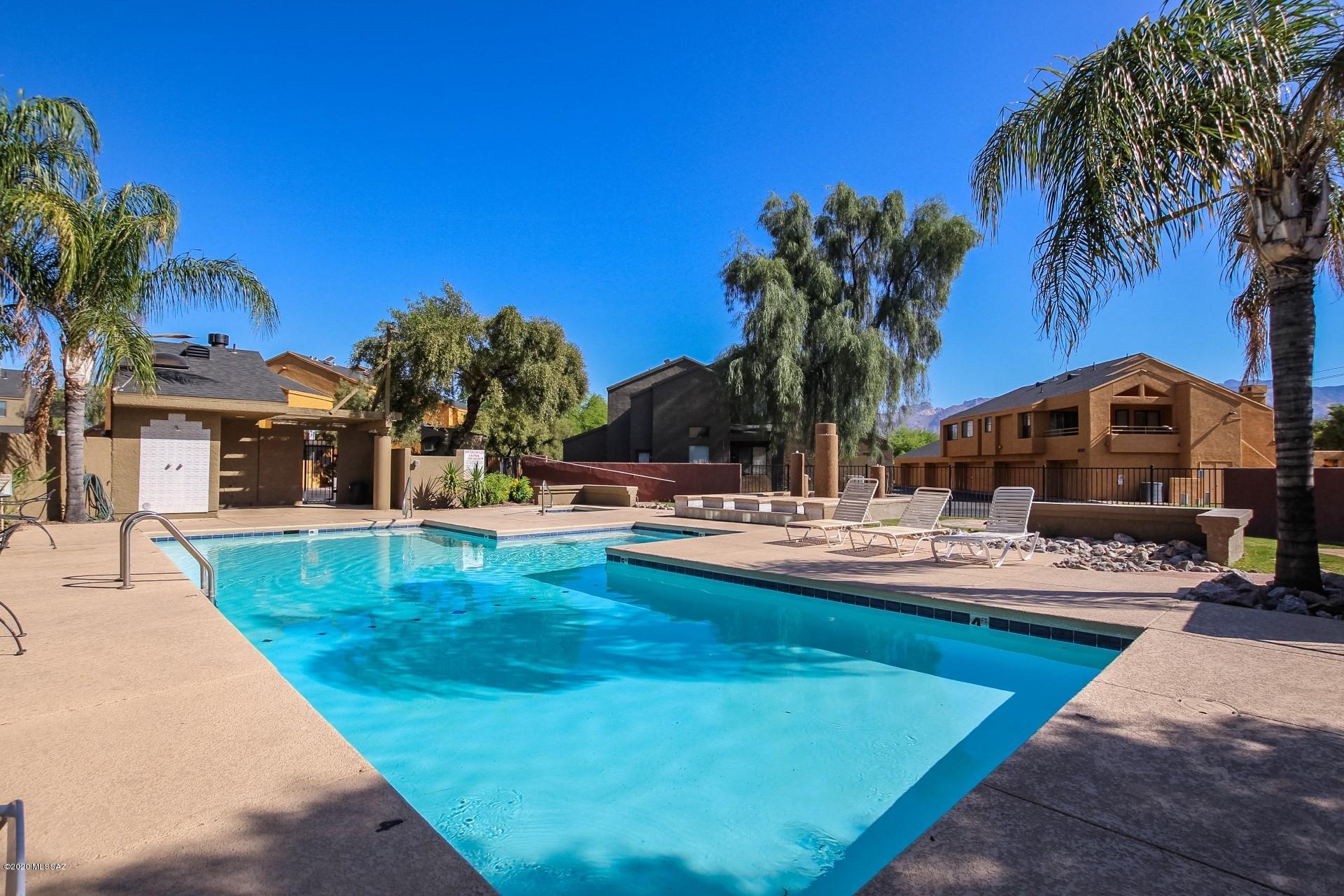 Mountain View Condos. (1-76) - Residential Lease