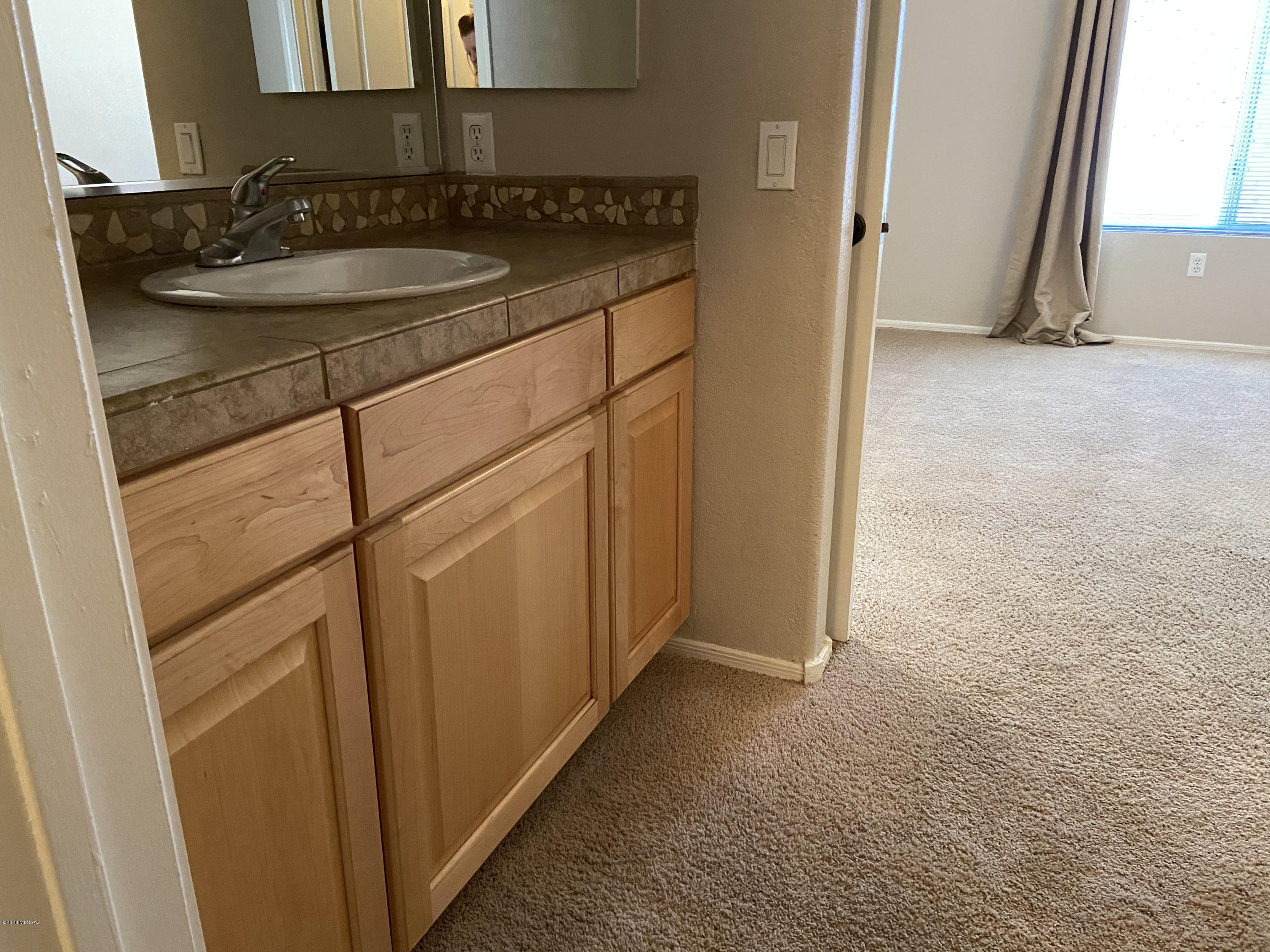 Pinnacle Canyon Condominium - Residential Lease