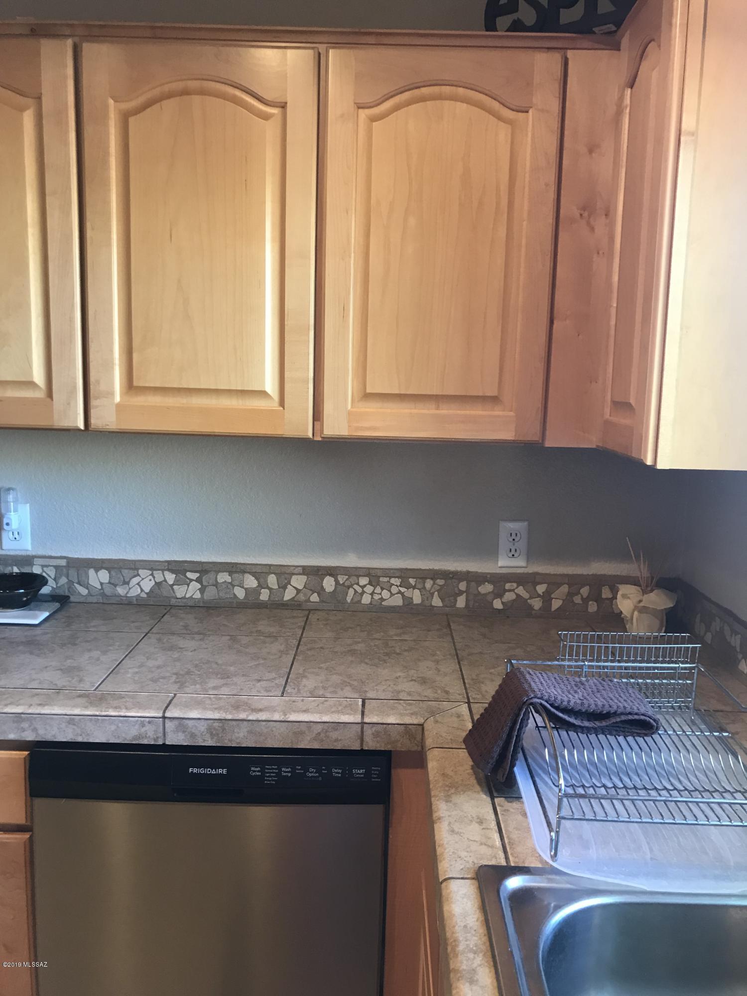 Pinnacle Canyon Condominium - Residential Lease