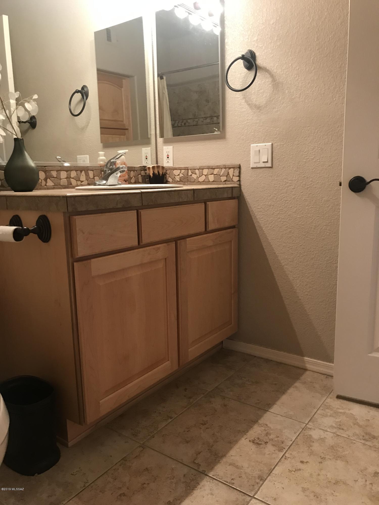Pinnacle Canyon Condominium - Residential Lease