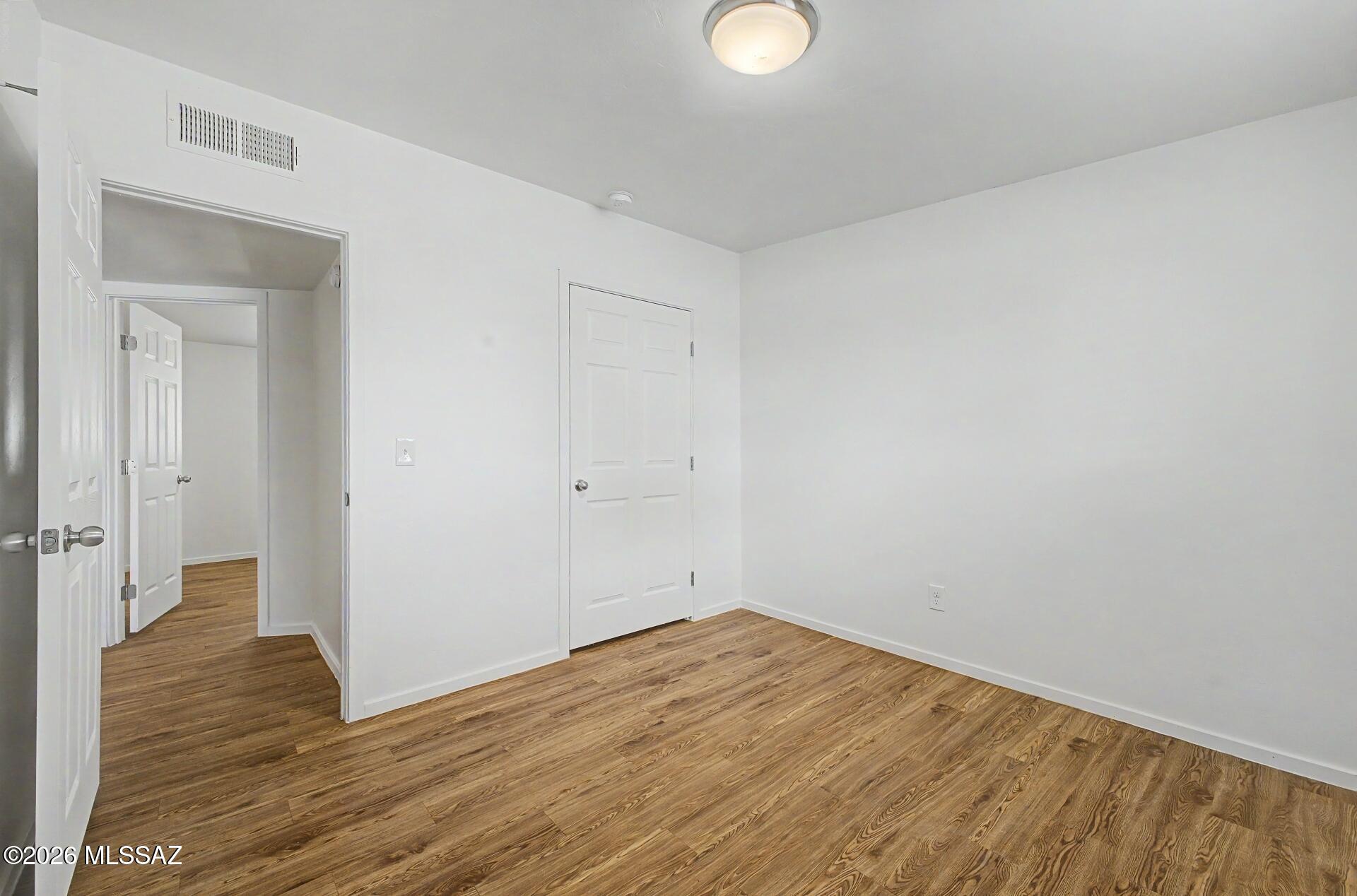 La Cholla - Residential