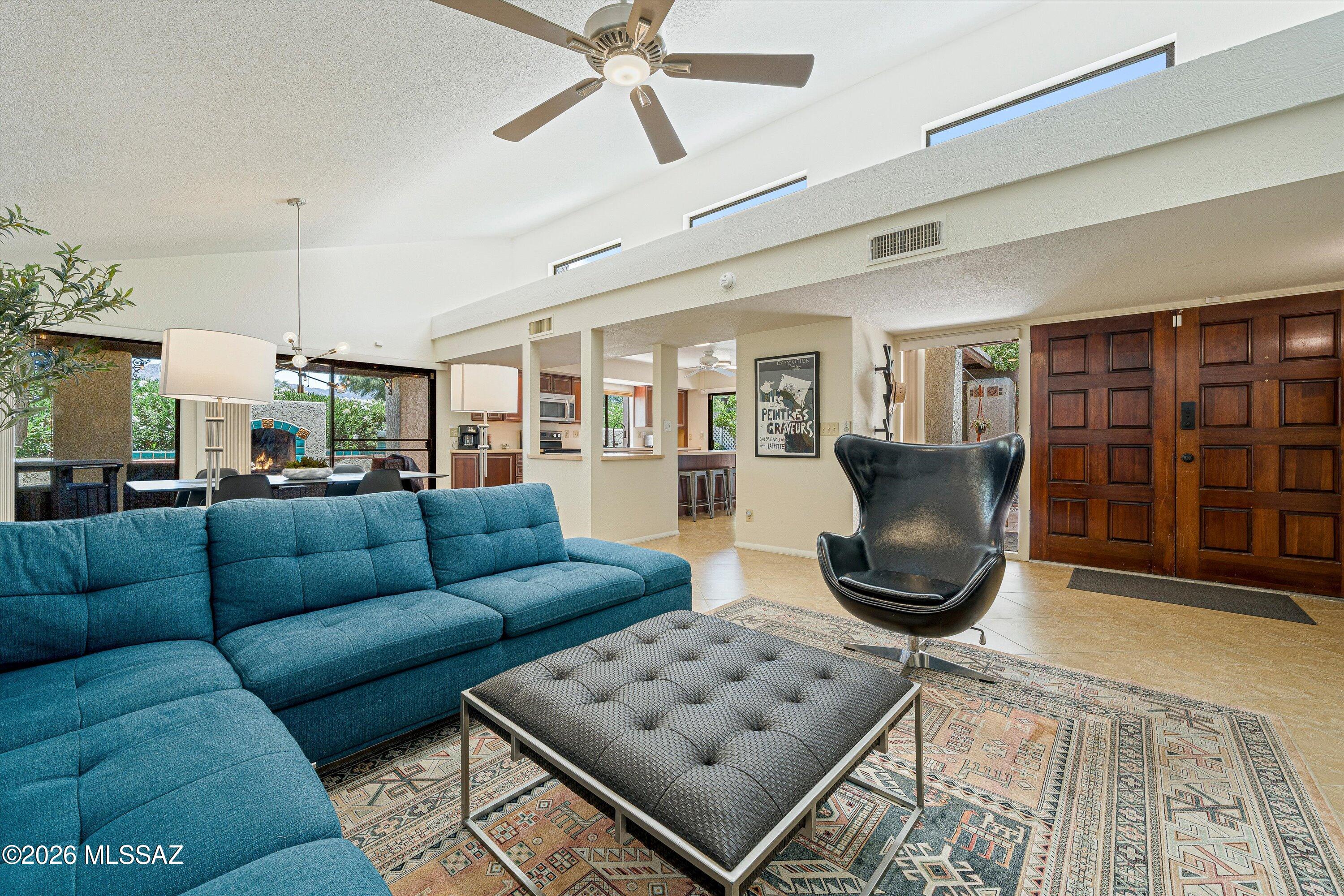 Villa Del Rio (1-148) - Residential